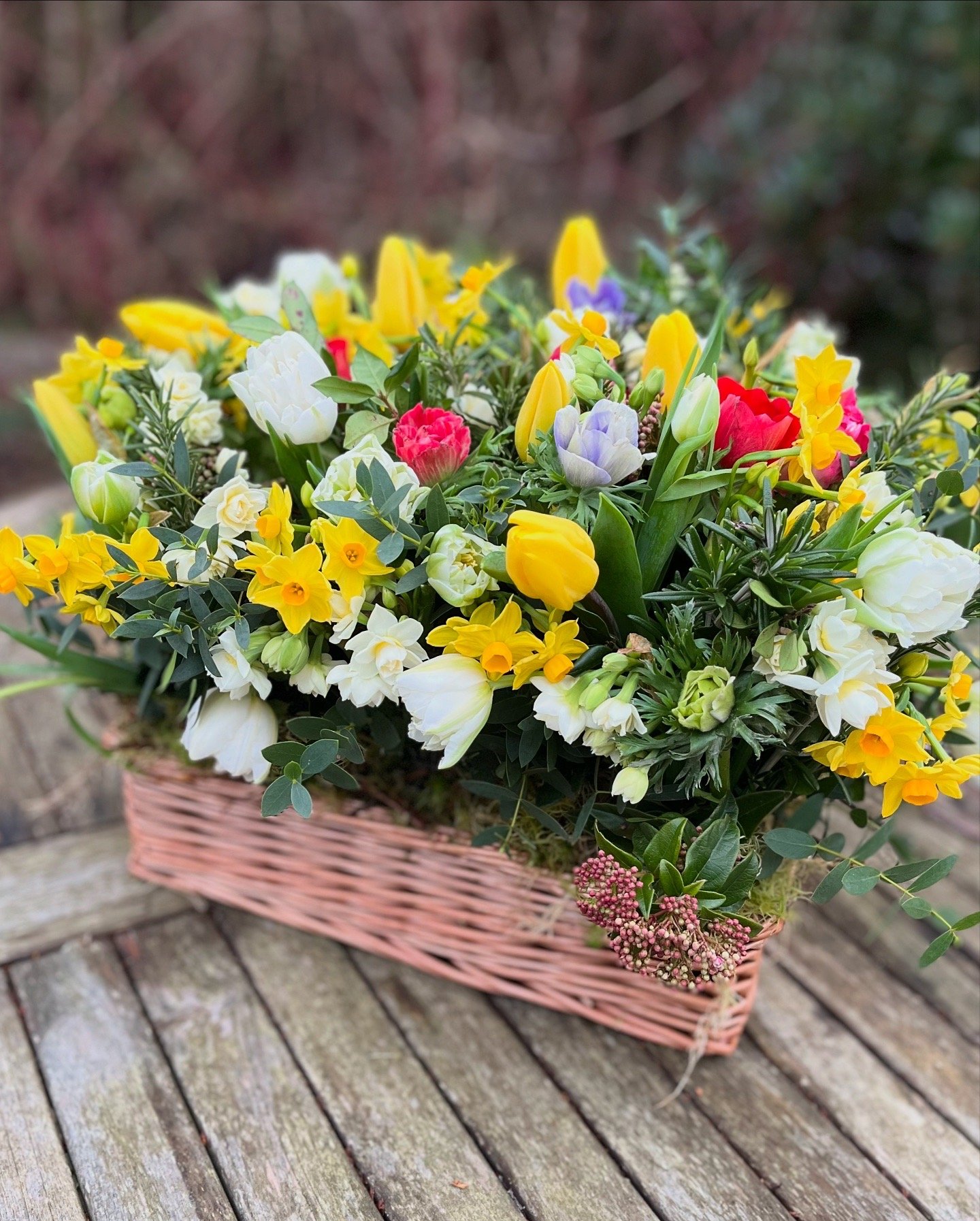 Shareable flower basket