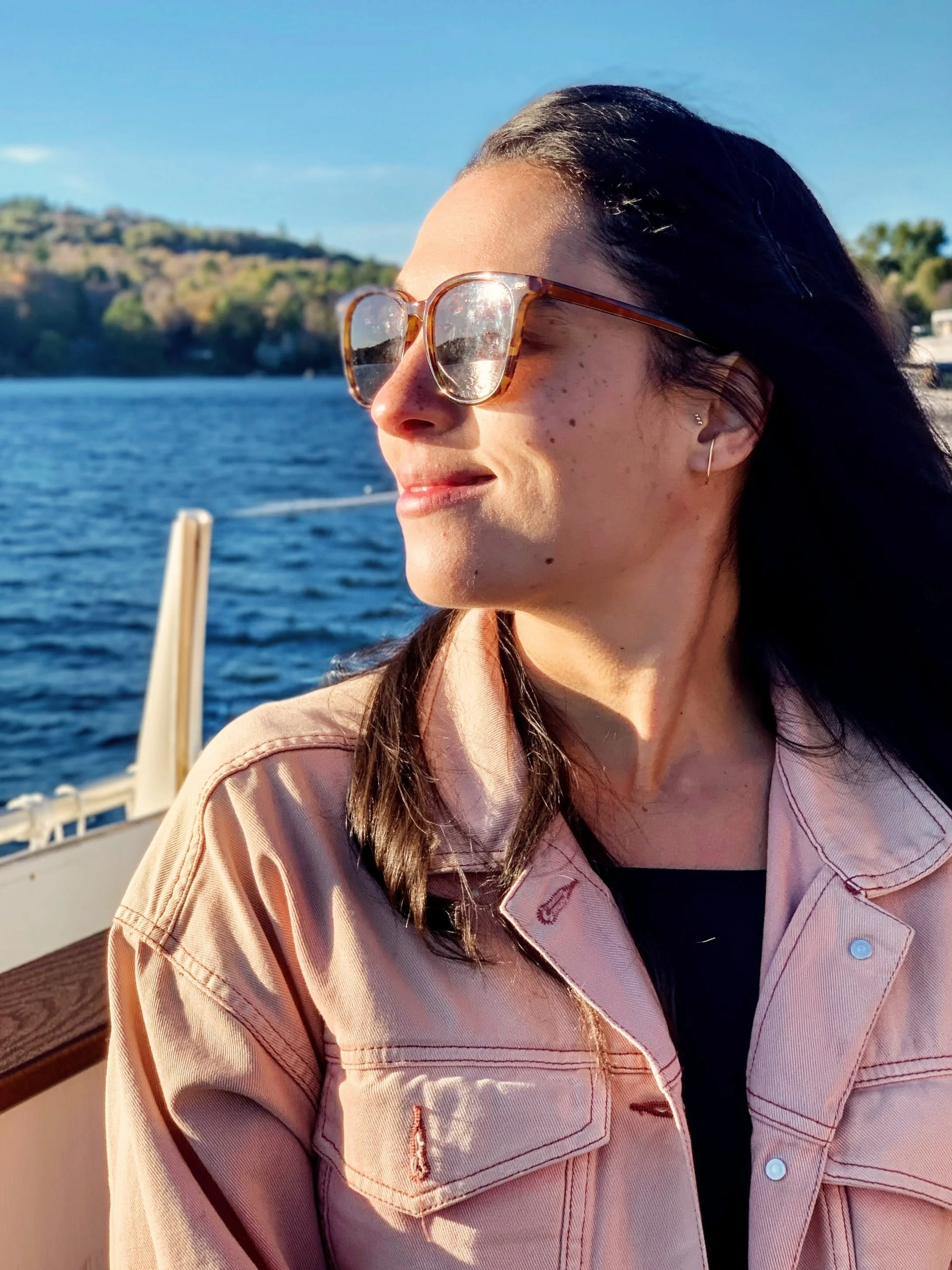 Therapist integrating nervous system work, somatic practices, and practical tools to support lasting change for anxiety, burnout, and life transitions.