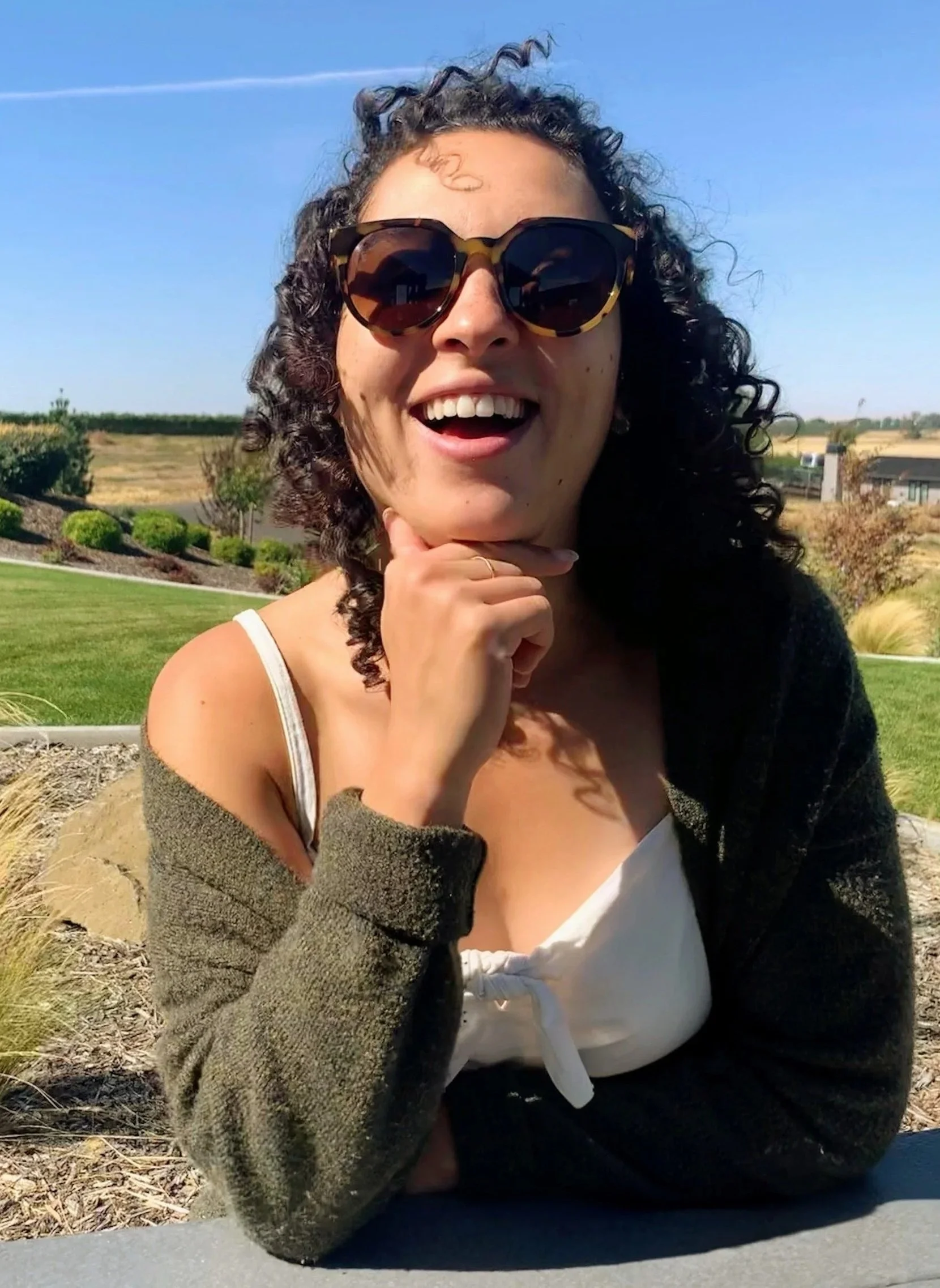 Therapist in Seattle, WA supporting adults navigating anxiety, overthinking, and life transitions. Build clarity, reduce stress, and create meaningful change with practical, personalized therapy