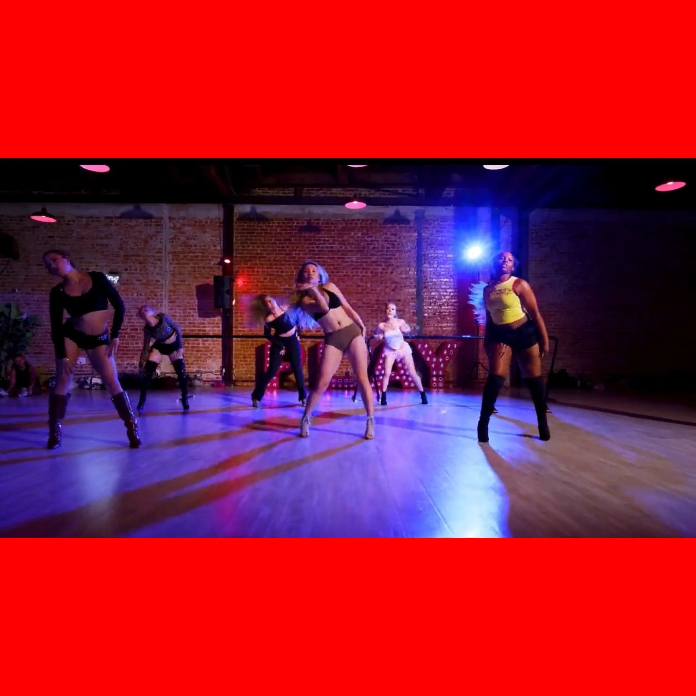 Mrs.Trendsetter Group 5