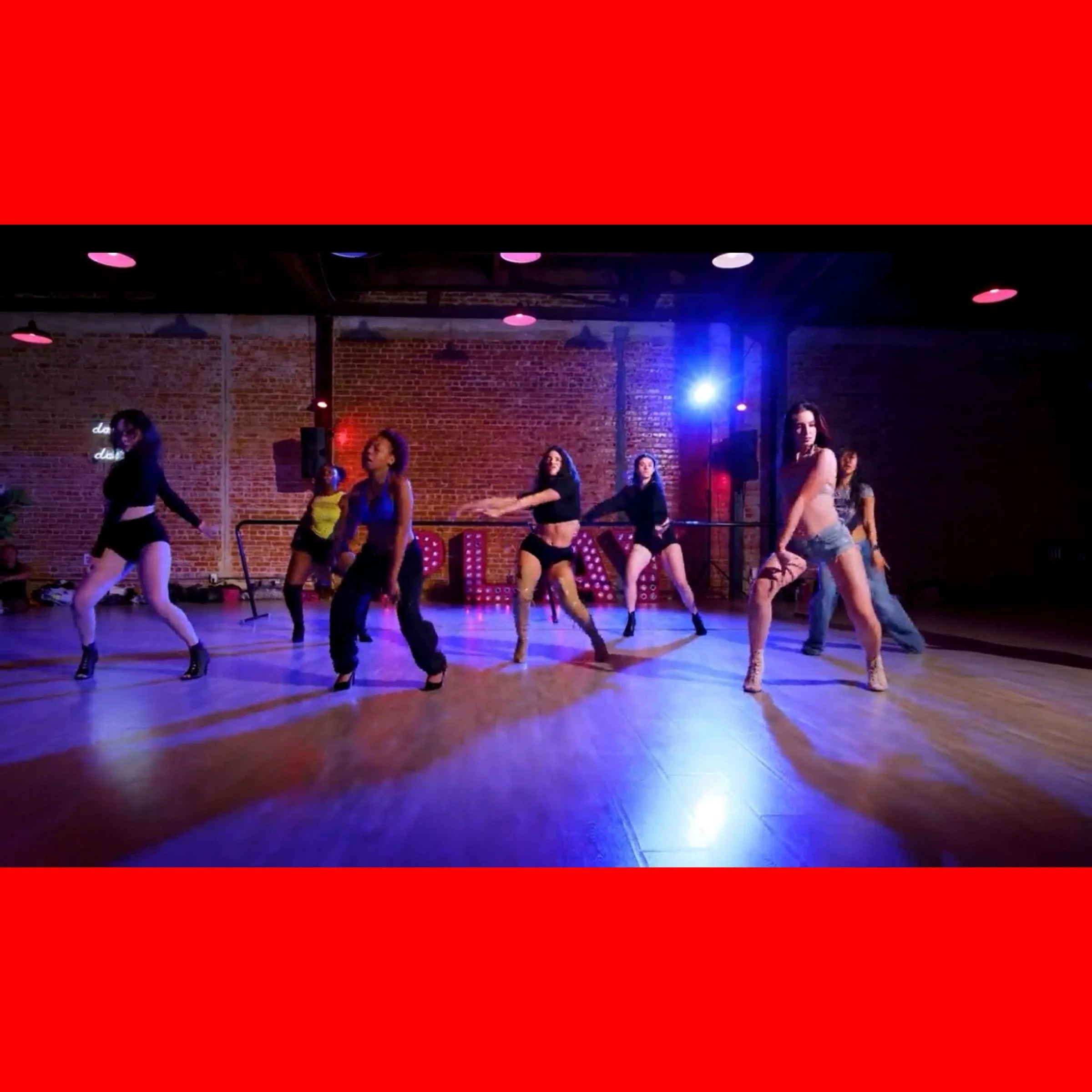 Mrs.Trendsetter Group 5