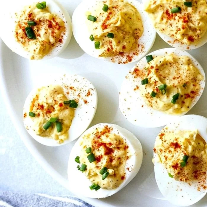 Easy Deviled Eggs 