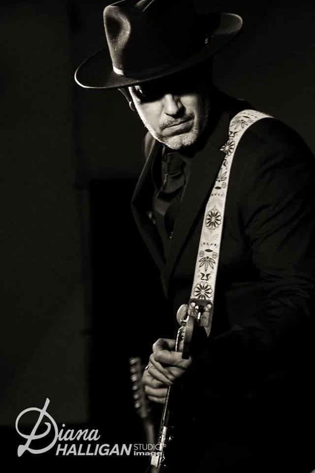 Mansion Hill Tavern Sunday Blues Jam with Doug Hart