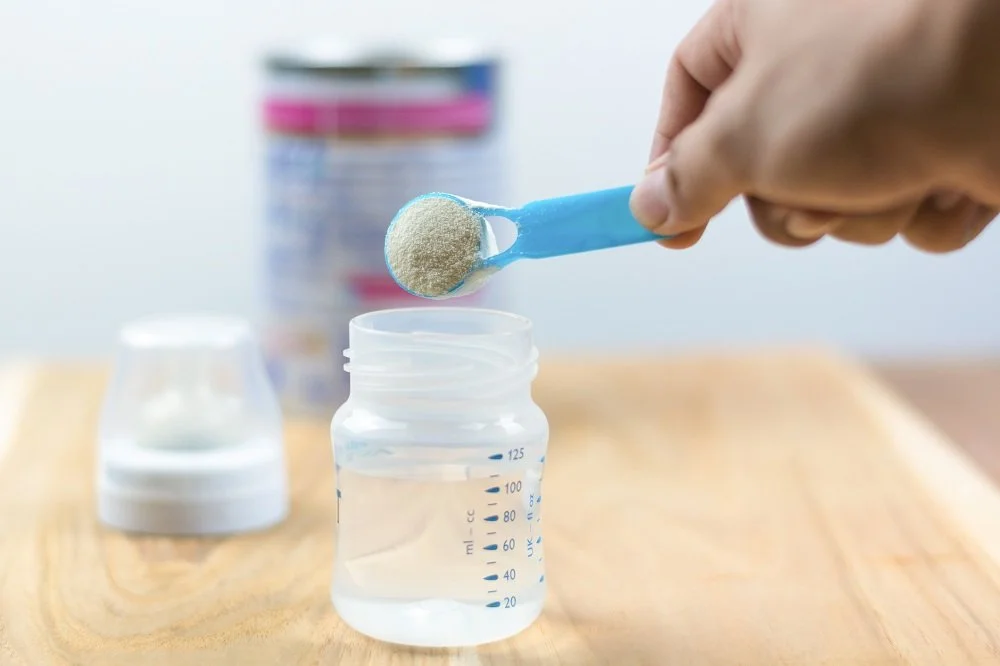 What’s Really in Your Baby’s Formula? A Feeding Therapist Explains