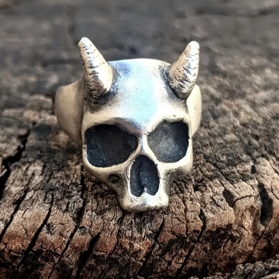 The perfect statement ring for when you're feeling horny

Find it on Etsy

☠️💀😈💀☠️

#skull #skulljewelry #skullrings #skullartwork #skullring #skeleton  #silverjewelry #silver #gothaesthetic #gothfashion #goth #gothjewelry #goth #bikerjewelry #bik