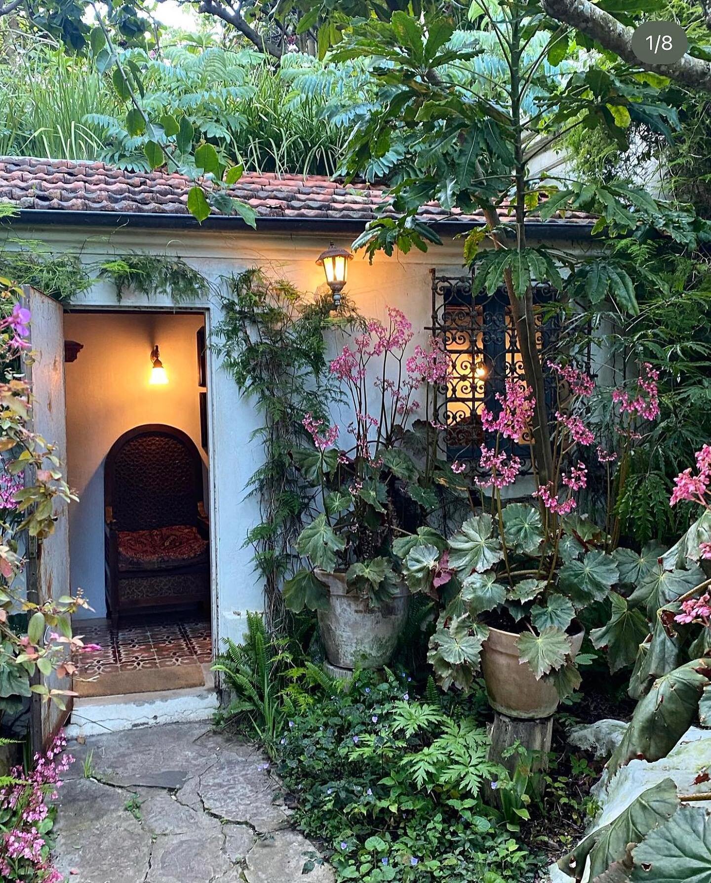 dreamy garden #entrance #tangiers #pink #wherewegather #kateandamystyle repost @gardenconservancy