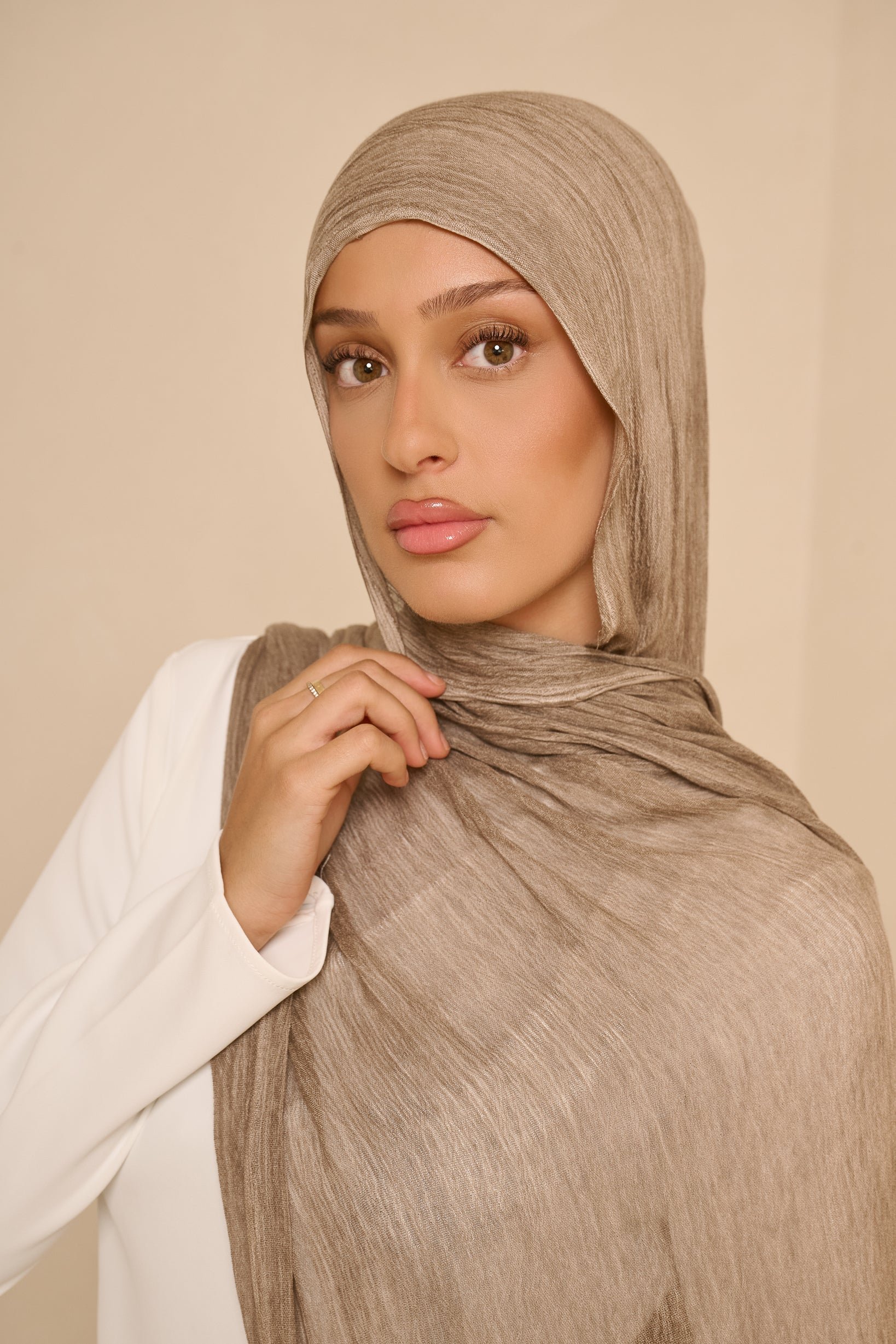 CMS001-LightFawn-shawl-hijab.jpg