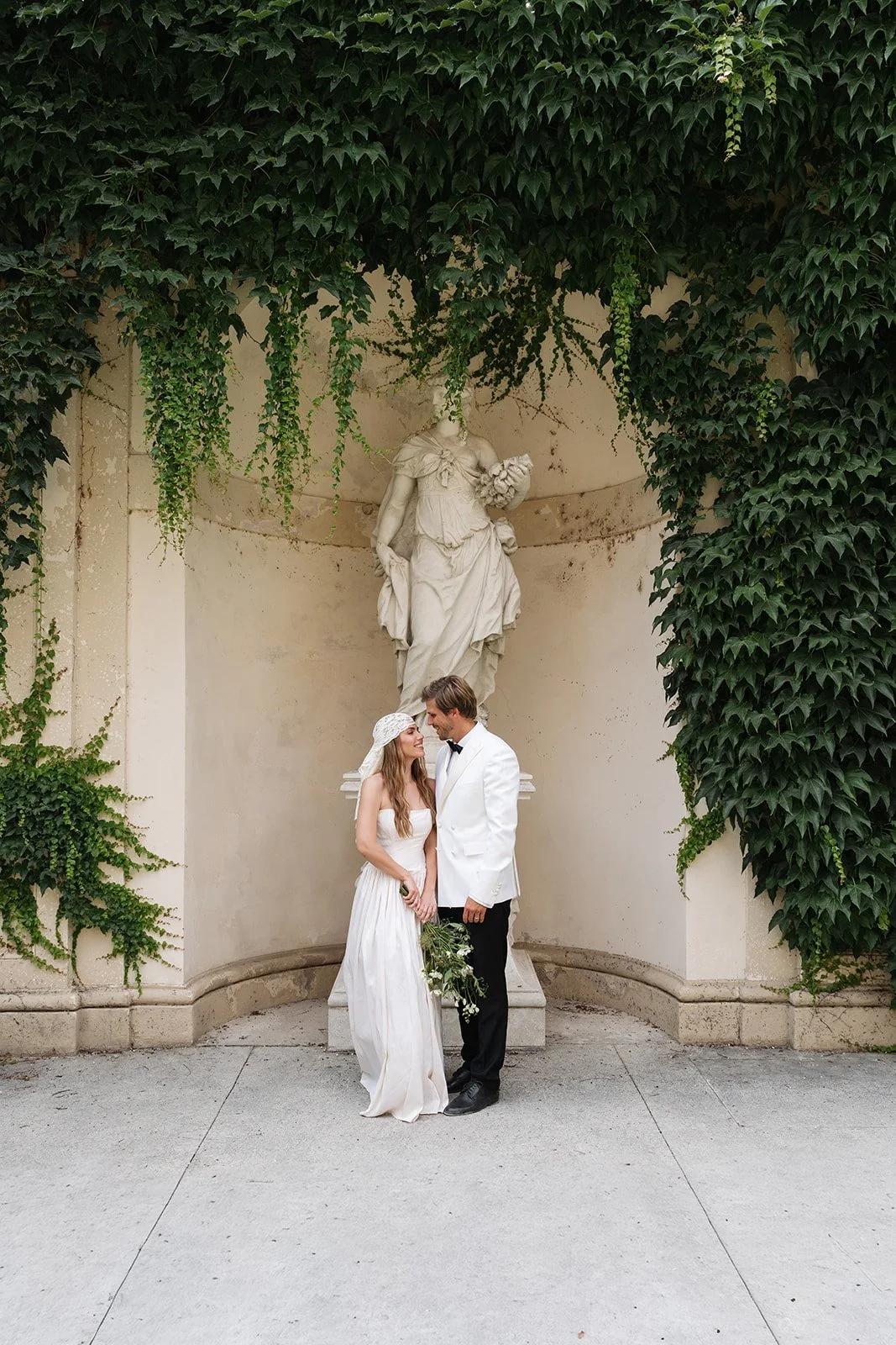 Wedding-Editorial-Vienna-Gartenpalais-Liechtenstein-45.jpg
