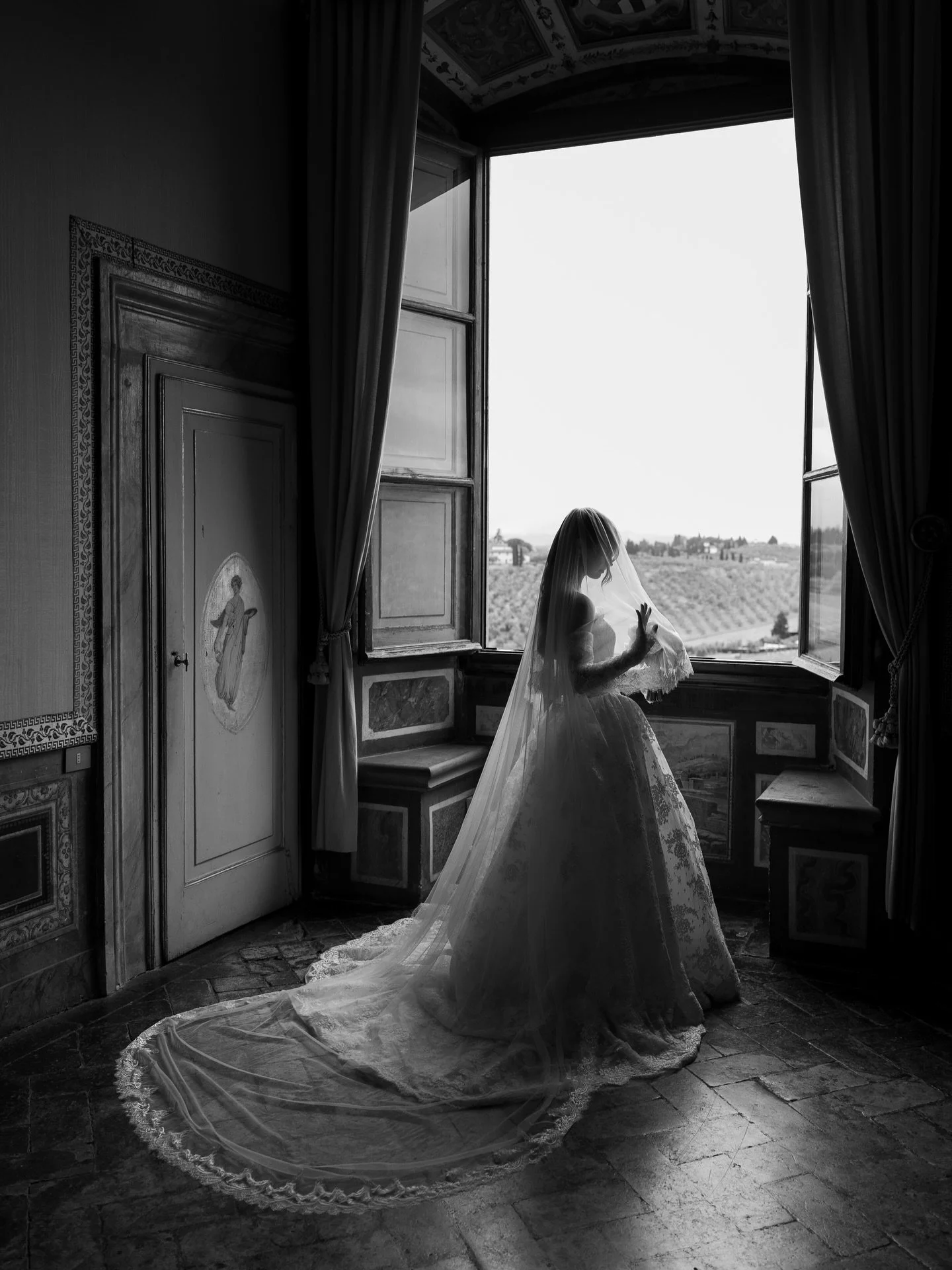 The wedding of Anna Kate &amp; Joe at @villa_corsini 

Wedding planner @leighbawcomevents 
Florist @violamalvadecor 
Photographer @clarabuchberger 
Hair &amp; Makeup @blbsmanagement 
Dress @ritavinieris 
Party dress @albinadyla 
Catering @galateorice