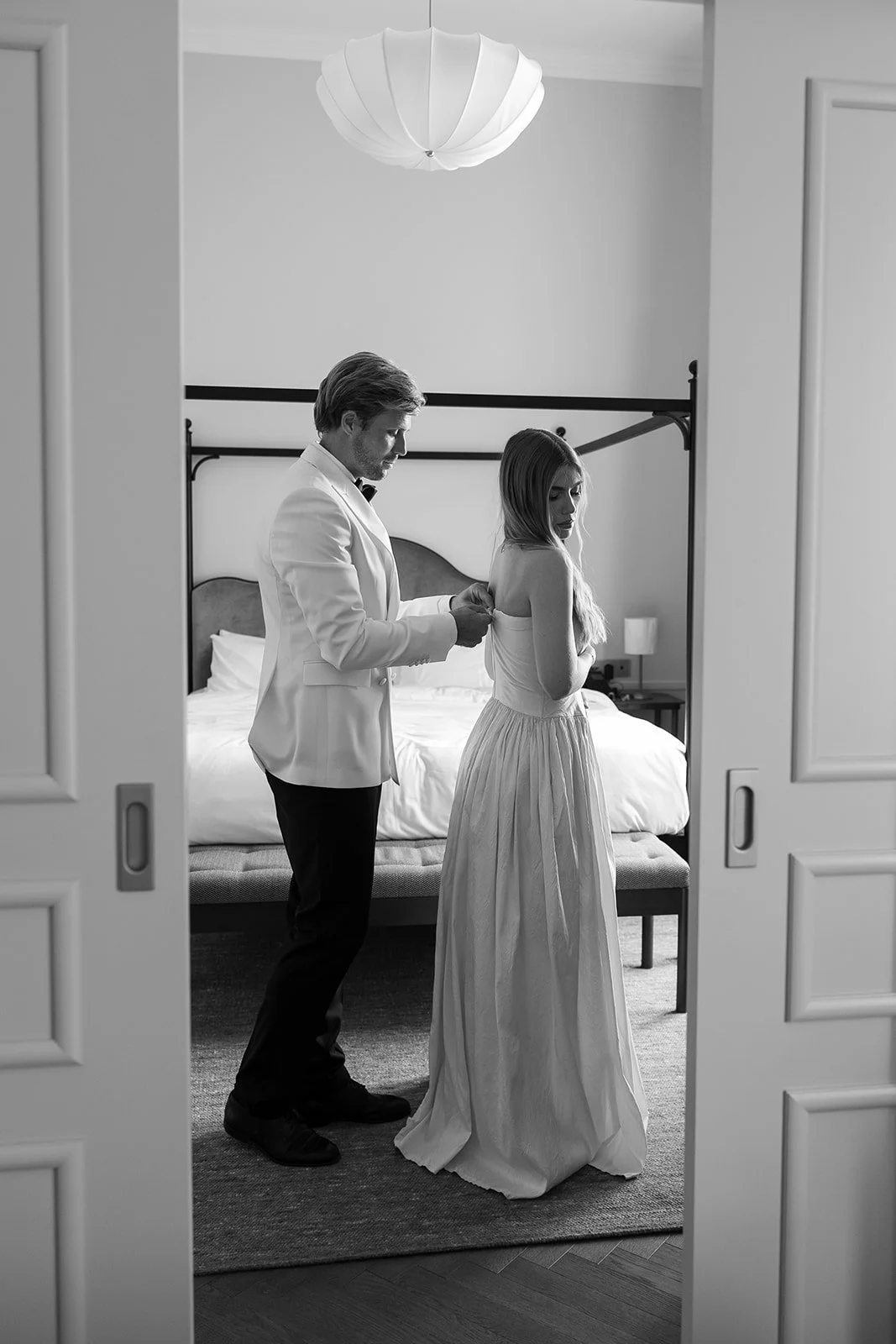 Wedding-Editorial-Vienna-Gartenpalais-Liechtenstein-34.jpg