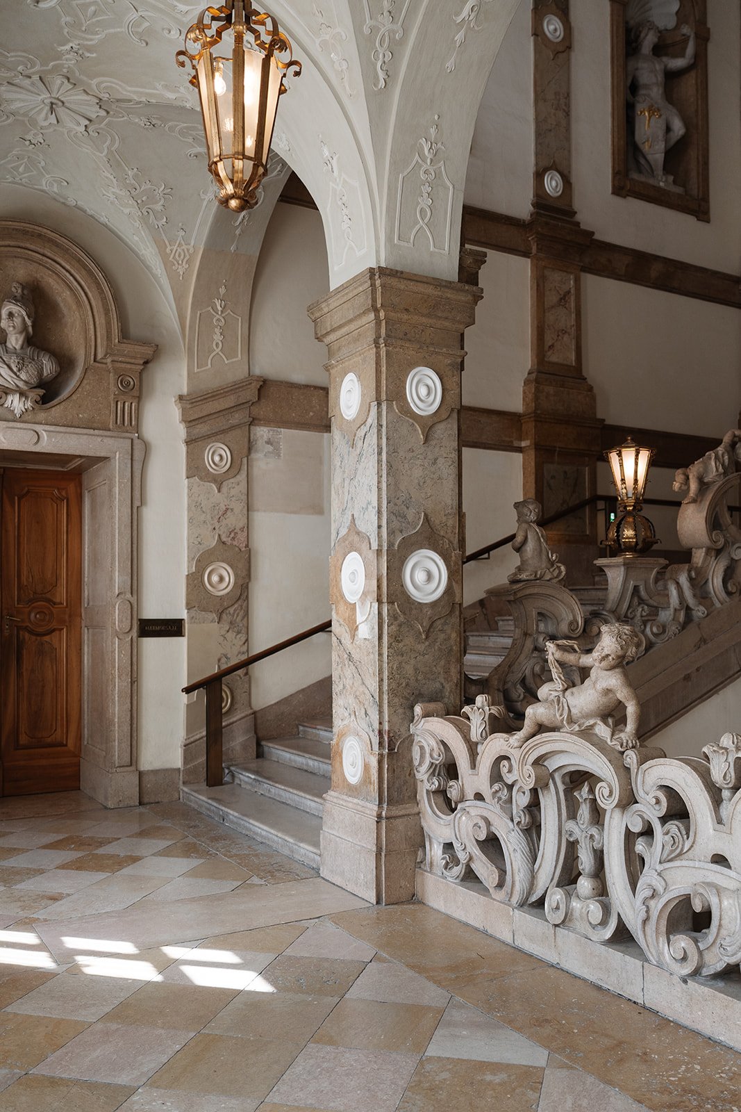 Wedding-Mirabell-Palace-Salzburg-34.jpg