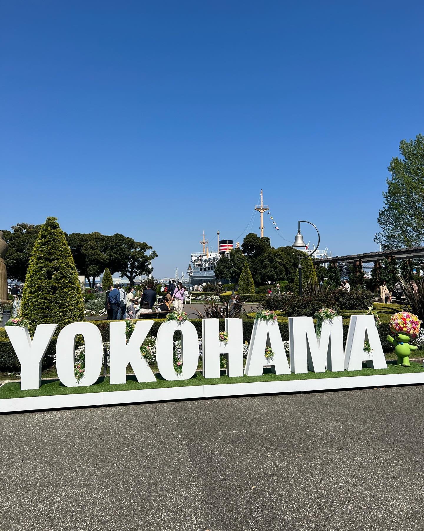 🌷🌺 The yearly Yokohama garden necklace event is back this year! This great event taking place in Yokohama harbor celebrates spring with seasonal flowers highlighted in the different parks around the port. 

🗓️This year, the event is held from Marc