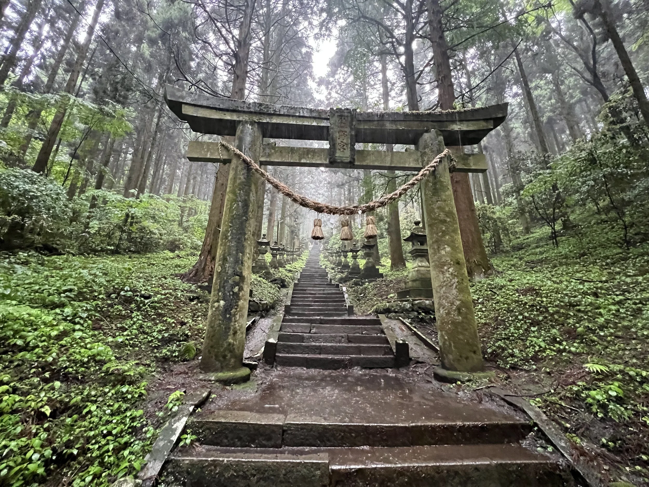 Kamishikimi Kumanoimasu Shrine, Kumamoto Prefecture