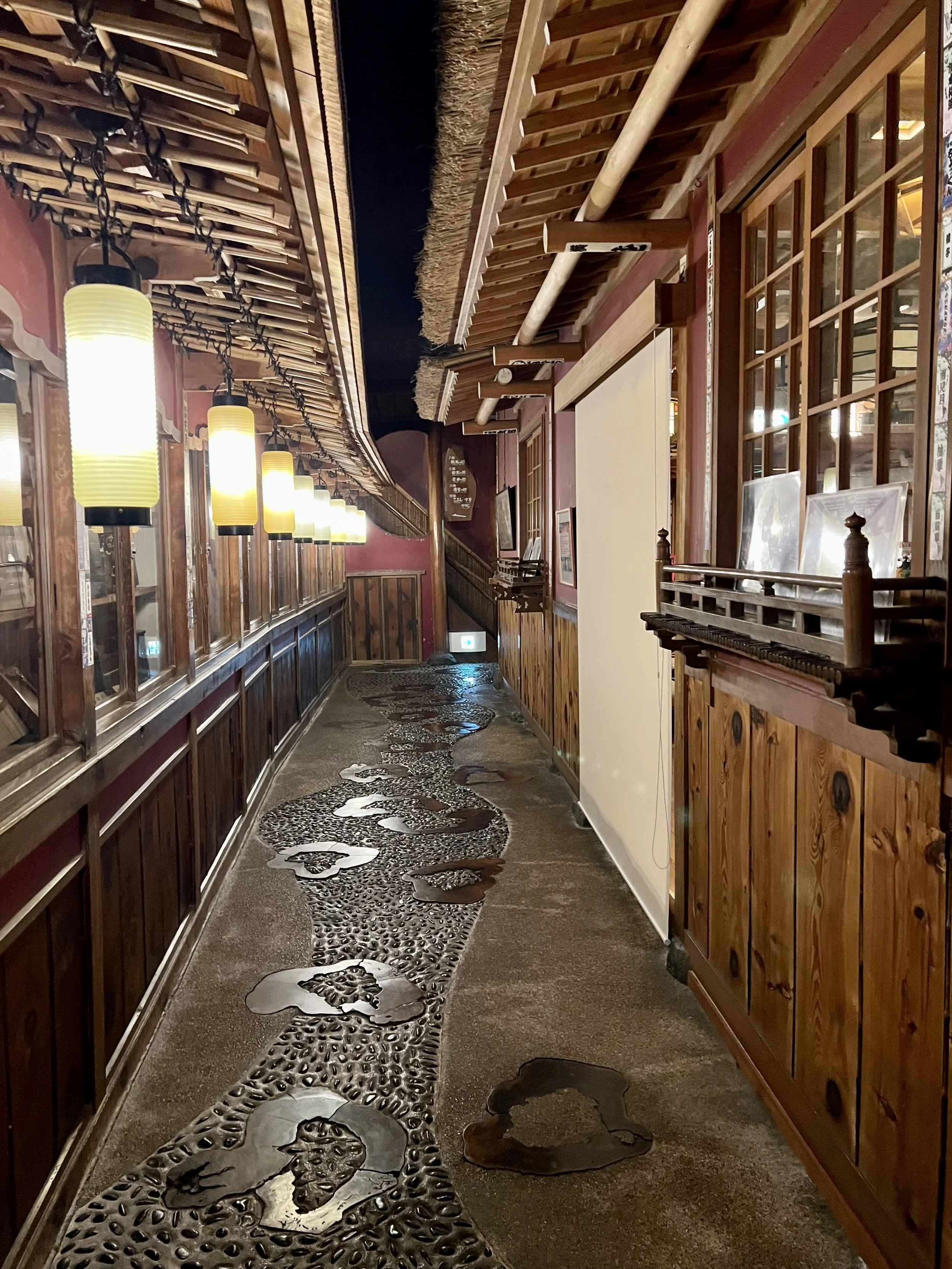 Corridor in Rekishi-no-Yado Kanaguya ryokan