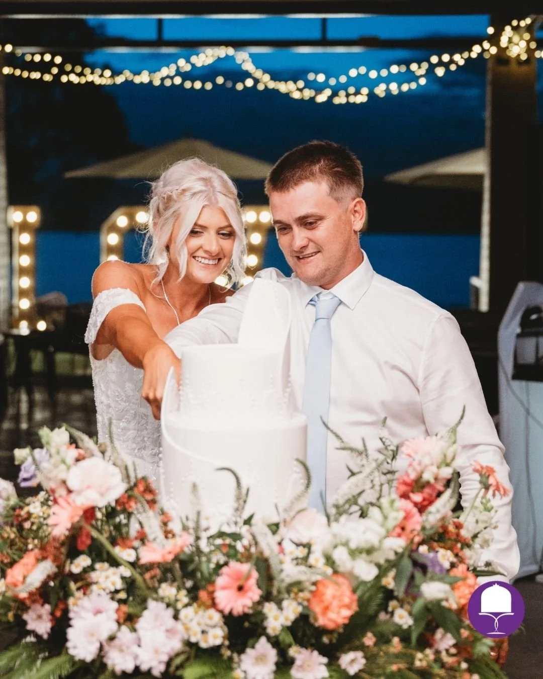 ✨ A wedding cake designed through collaboration... and created with love. ✨

Congratulations to the beautiful Kirstie &amp; Nathan on your wedding on 19.01.26 at @palmspavilion. 🤍

From our very first Cake Consultation, Kirstie knew she wanted a par