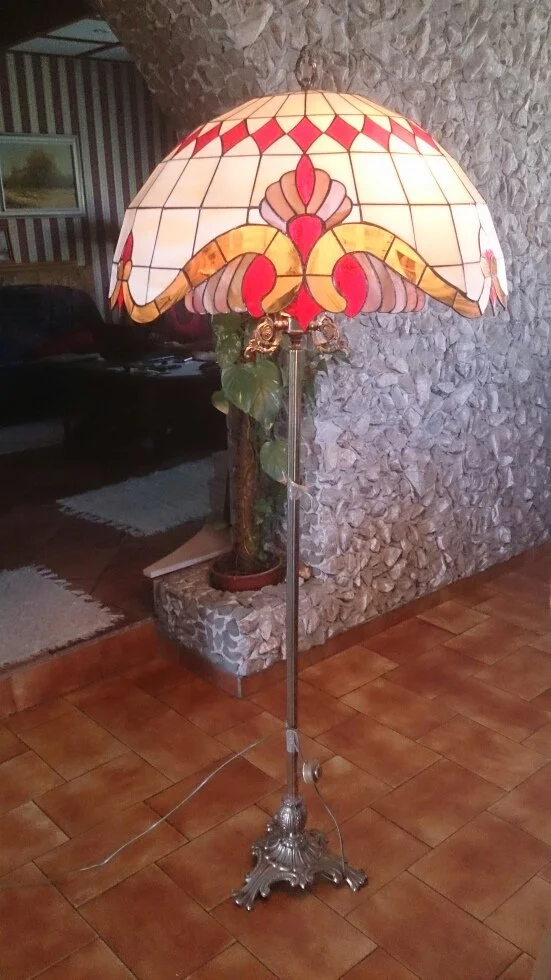 allo lampa nagy.jpg