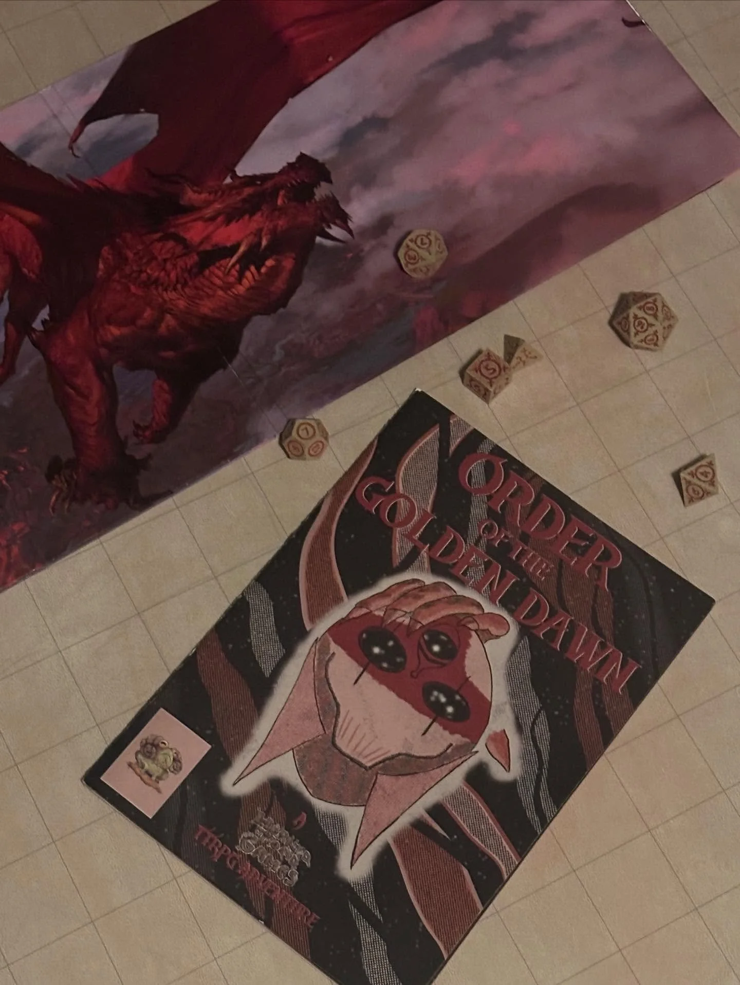 D&amp;D night! What campaign are you playing? And what&rsquo;s an essential item you can&rsquo;t play without? 

#dnd5e #dnd #criticalrole #5e #art #illustration #digitalart #digitalpainting #digitalillustration #dungeonsanddragons #dungeonmaster #fa