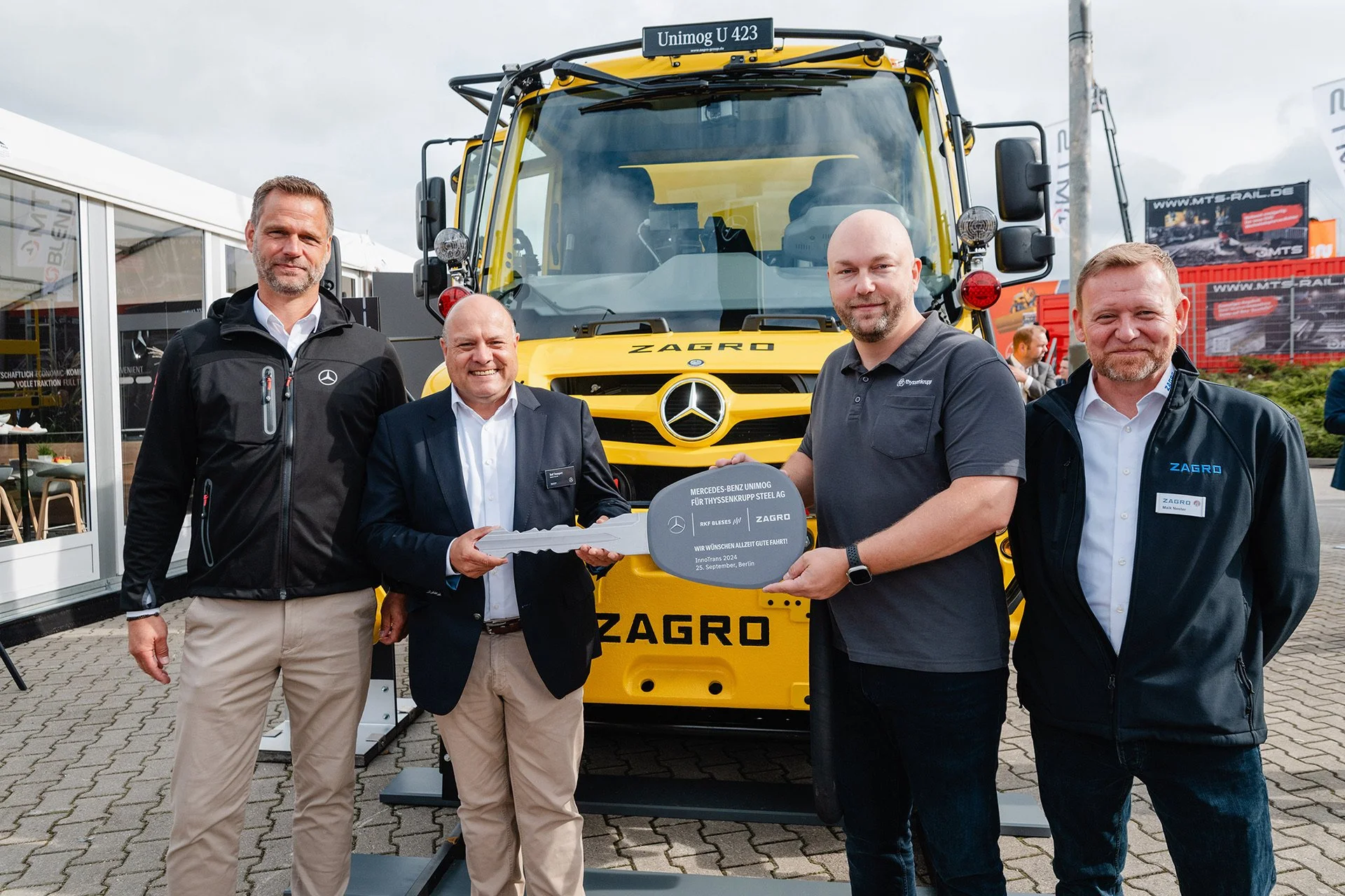 Innotrans_Uebergabe_Spezialfahrzeug_Zagro_ISH_8424.jpeg