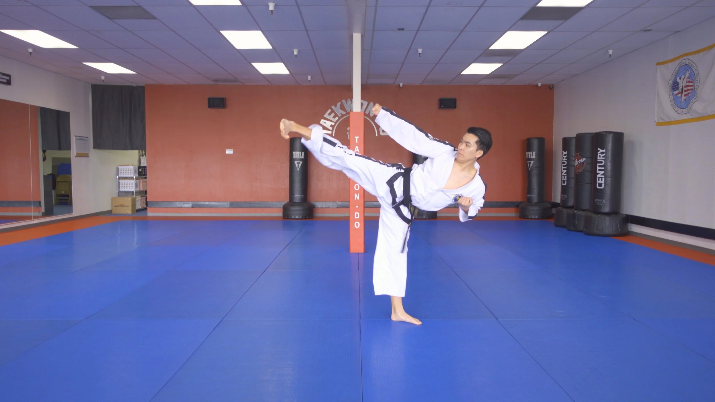 Side Piercing Kick - Thumbnail 2.0.jpg.jpg
