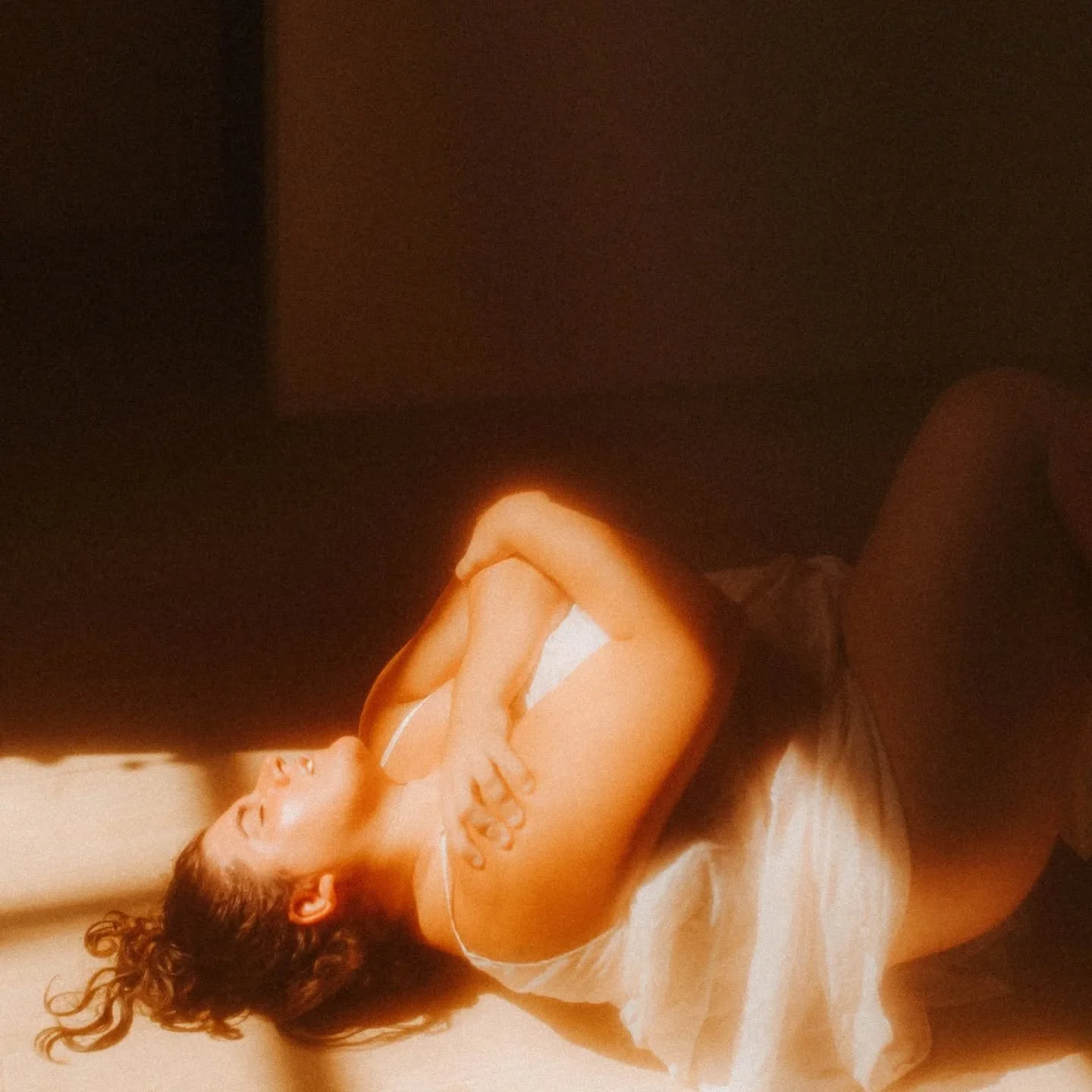 15ish years ago I was working for a weight-loss company.

Yup.

That's right.

I was part of the very thing I've been fighting against for the past decade.

While there were certain skills I'm grateful for (coaching, selling, marketing, etc.), there 