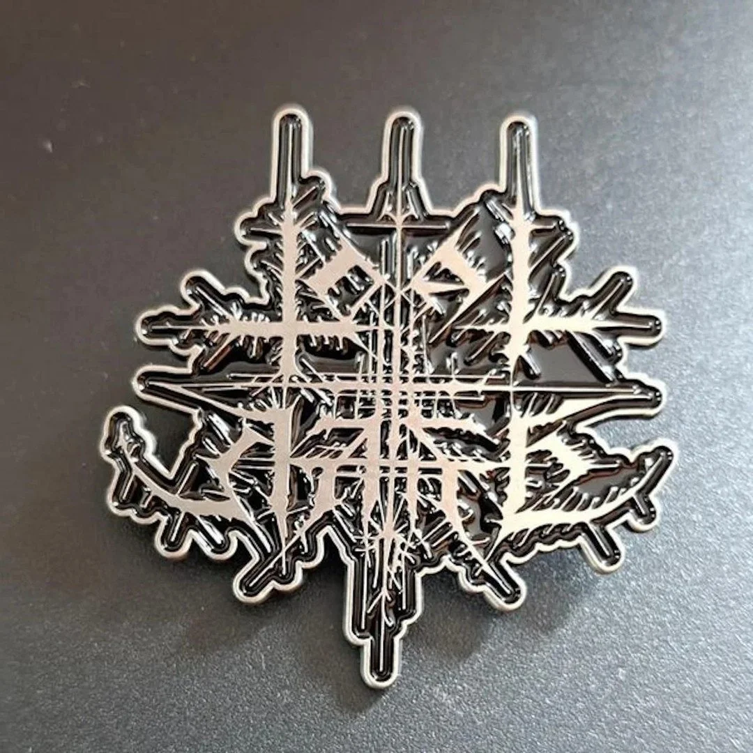 Hurry! Limited stock available. Total Hate - Logo 𐕣 Pin, exclusively priced at &euro;9.99 Don't miss out!