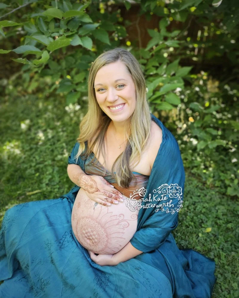 #naturalhennastain #pregnancyart #hennabelly #celebratewithhenna #hennatattoo #hennastain  #henna #blessings #pregnancyhenna #bellyhenna #hennabelly #prenatalhenna #coloradohenna #bellyblessing #pregnancyjourney