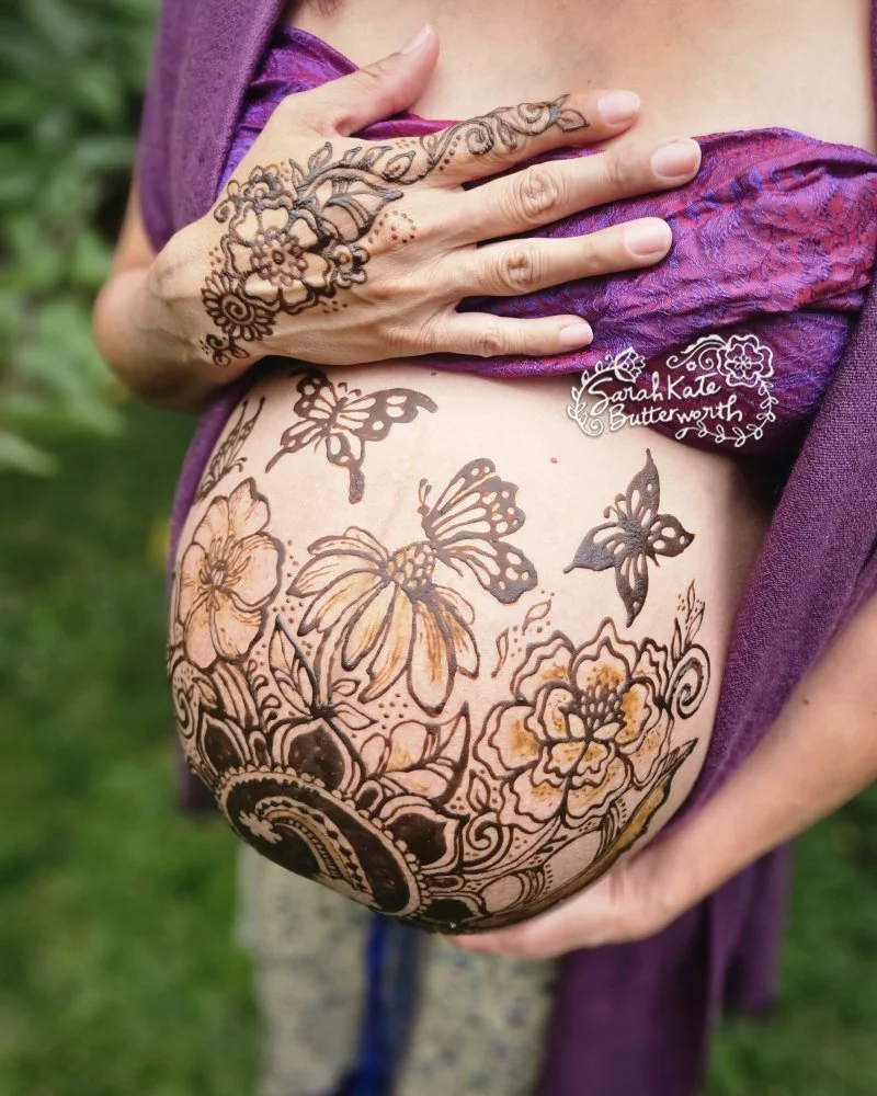 #rainbowbaby #butterflies #rainbow  #coloradohenna #boulderhenna #henna #celebratelife #boulderart #pregnancyart #henna #blessings #pregnancyhenna #bellyhenna #hennabelly #prenatalhenna
