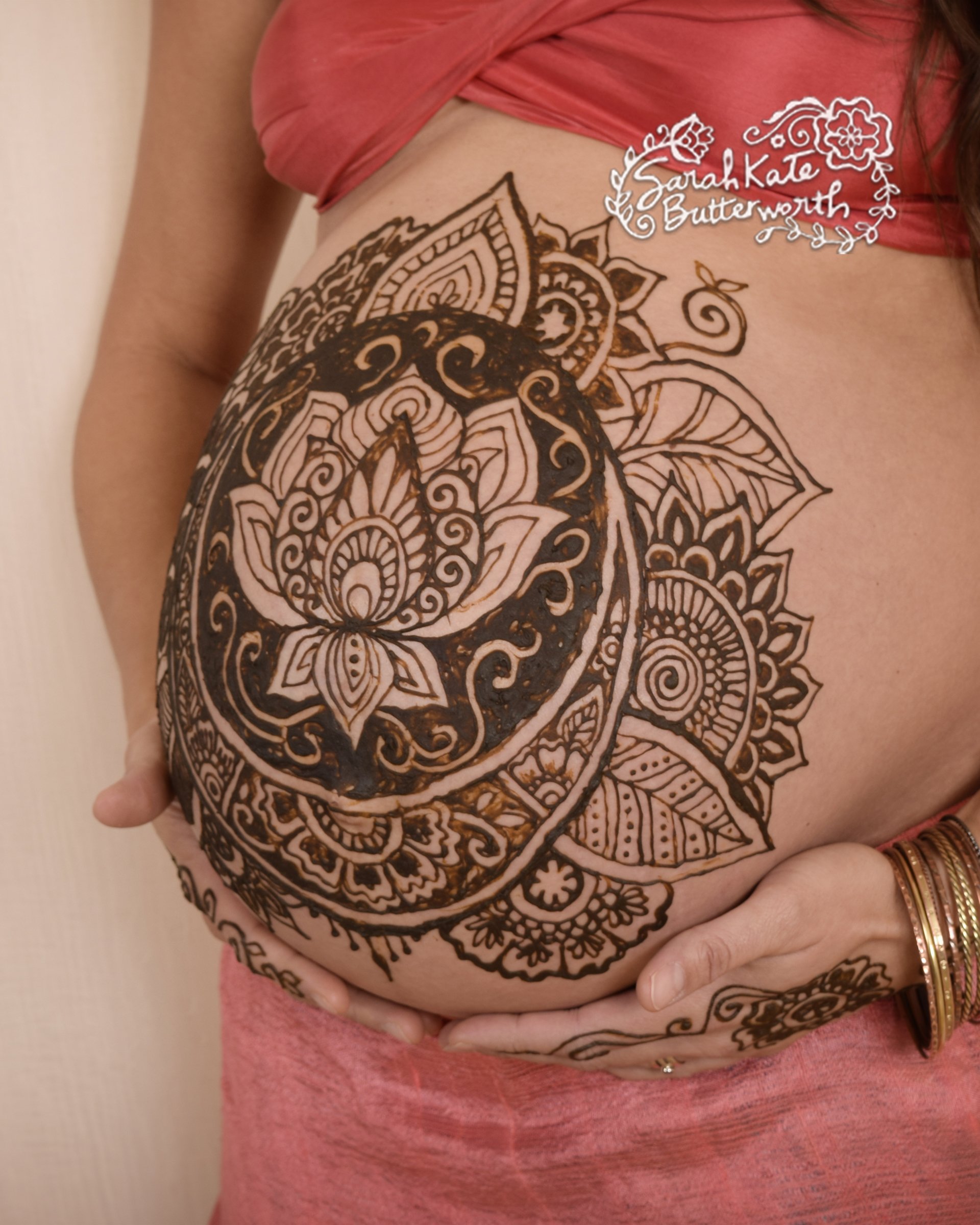 #LotusSymbolism #PregnantMama #MotherhoodJourney #HennaArt #MaternityHenna #NewBeginnings #SacredMotherhood #PregnancyBlessings #CosmicWomb #womb #BirthJourney #HennaLotus #coloradohenna #prenatalhenna #boulderart #boulderhenna