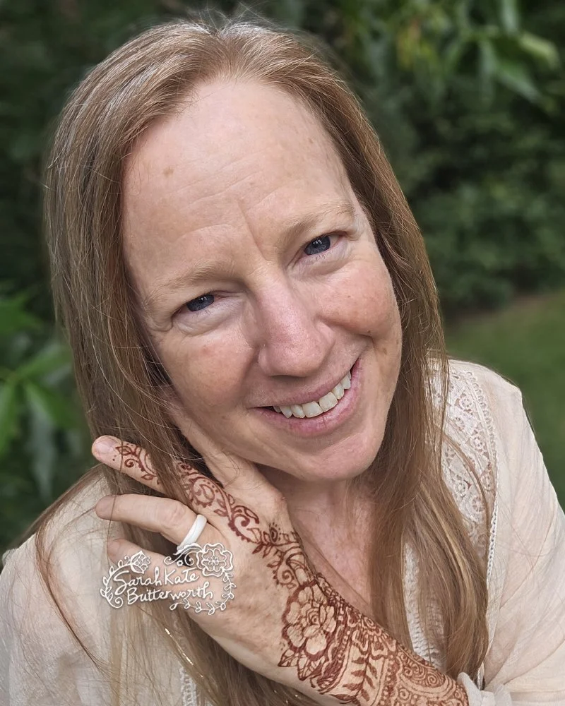 #goddesshenna #boulderart #hennalove #bouldercolorado #hennapro #bodyart  #boulderhenna #coloradohenna #hennaartist #localartist #coloradoartist #meetthemaker #creativewomen #artsymama