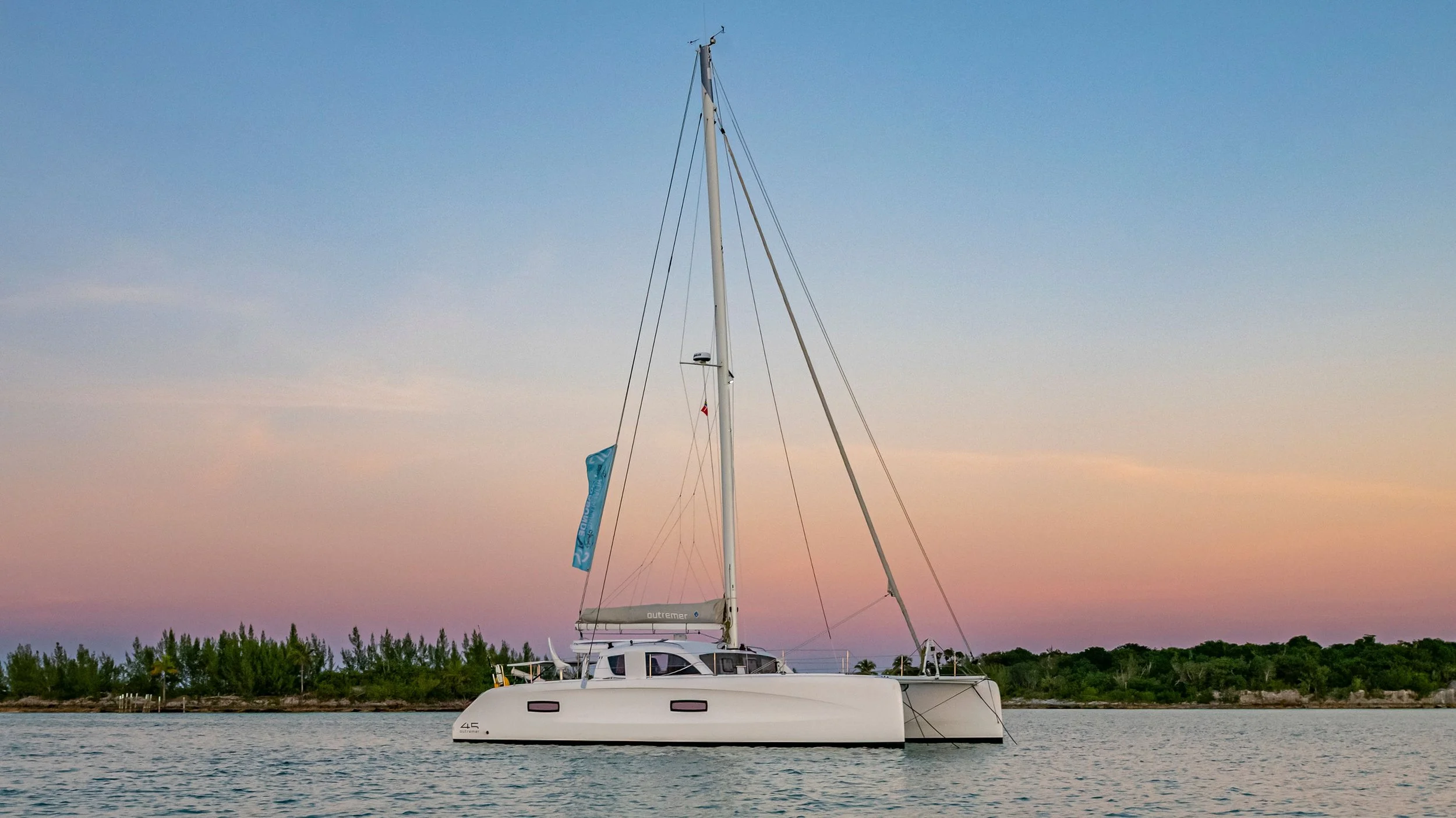 EXTERIOR_9.jpg