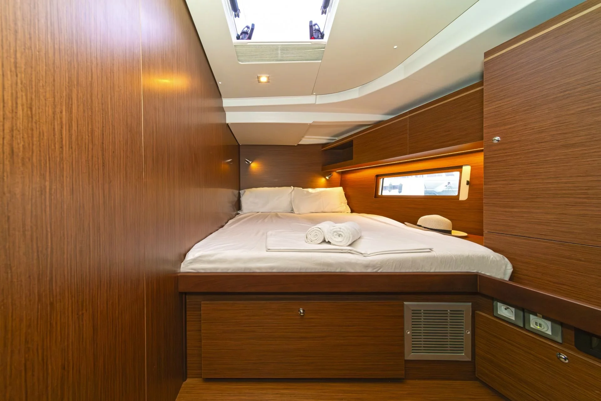 _dsc6346_yria_beneteau_oceanis-51,1_istion-yachting_l.jpg