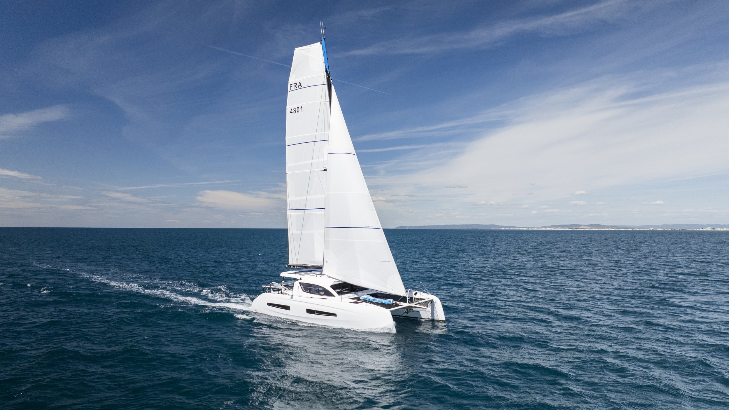 ©Robin_Christol_2026_06_10_Outremer_48_HD--2.jpg