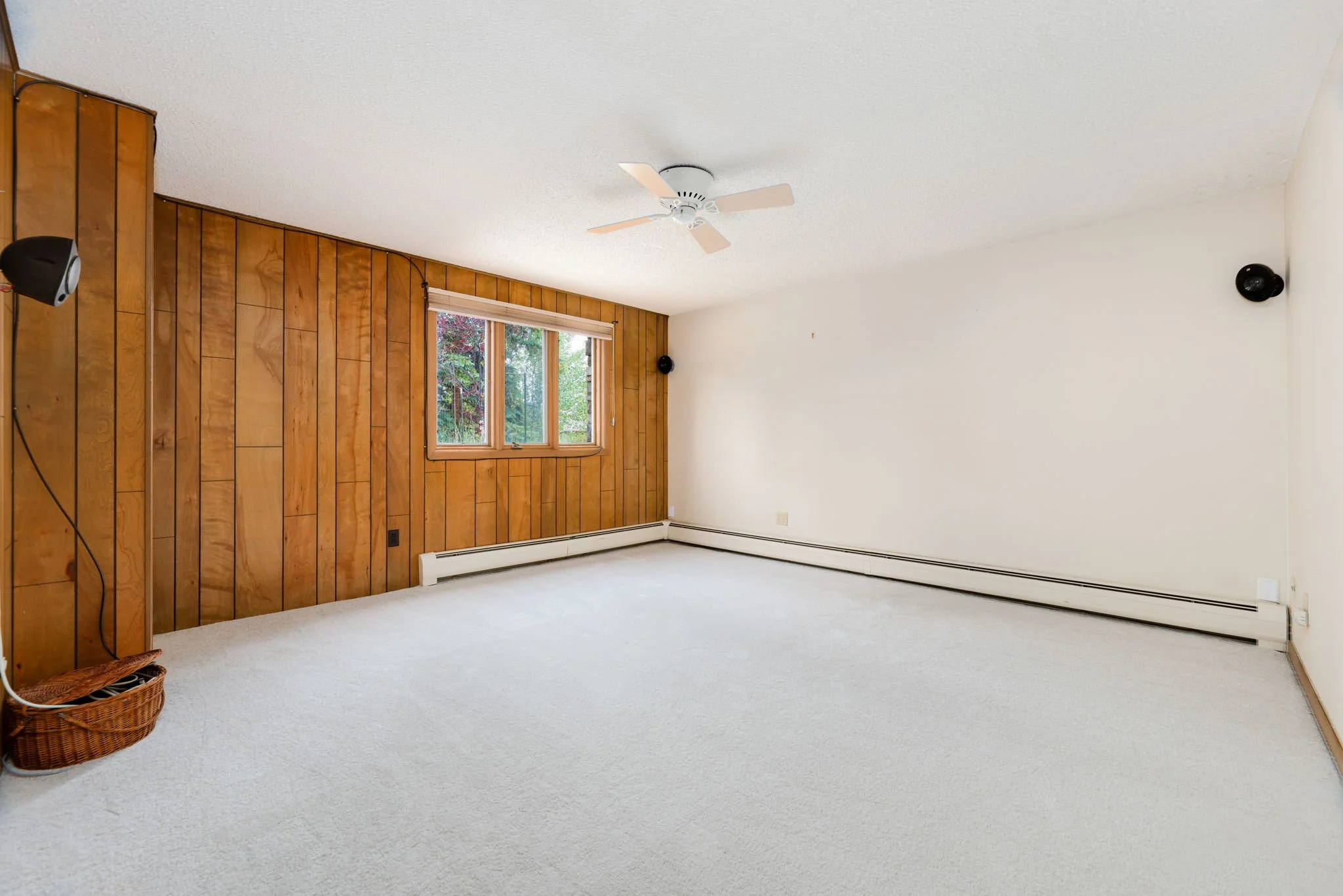 25-web-or-mls-280 Old Man Mountain Ln-17.jpg