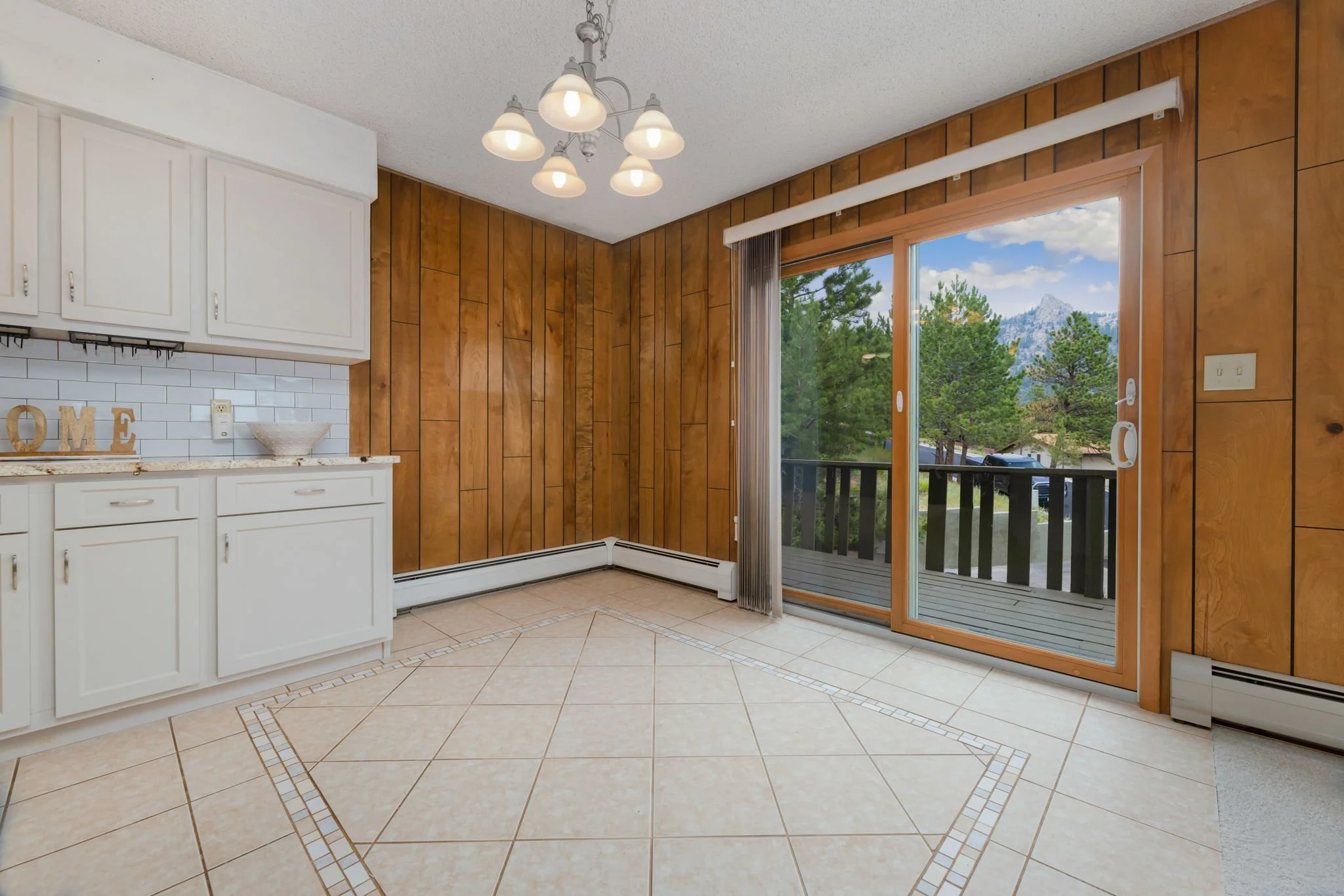 14-web-or-mls-280 Old Man Mountain Ln-5.jpg