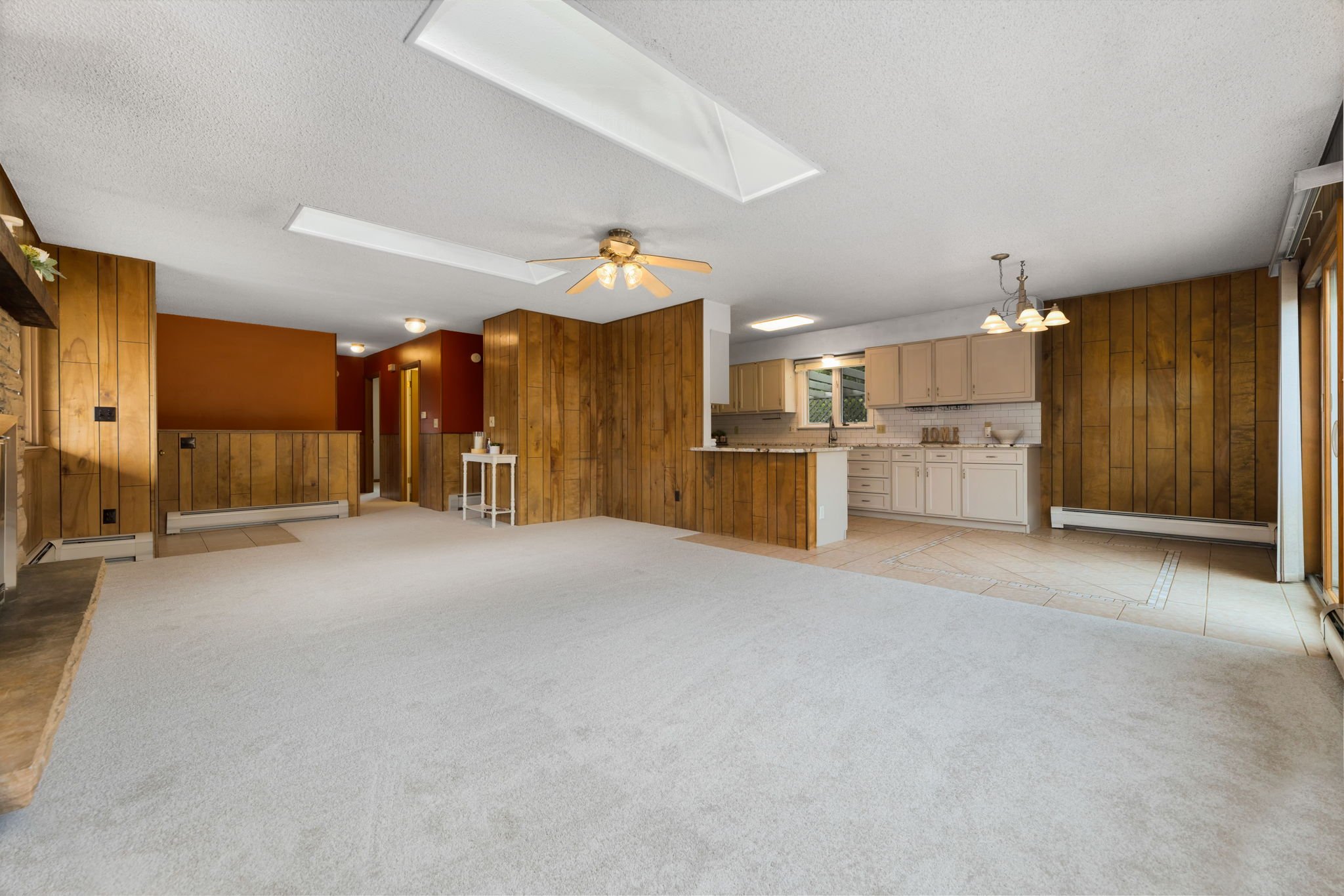 11-web-or-mls-280 Old Man Mountain Ln-2.jpg