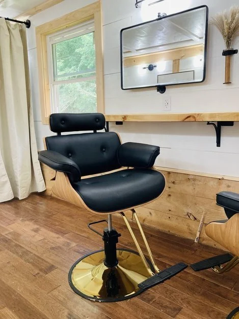 Douglas Fir Dressing Room