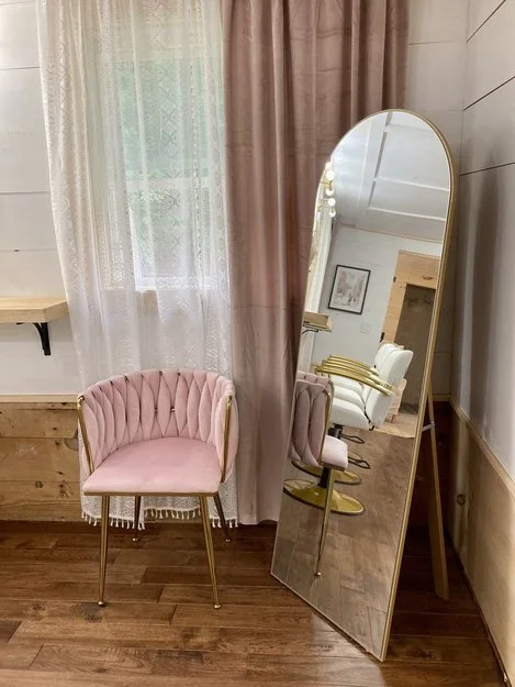 Concolor Dressing Room