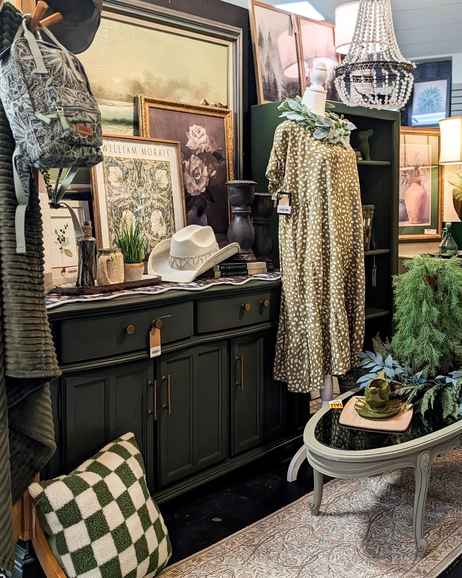 Our window just got a glow-up&hellip; and apparently we&rsquo;re emotionally attached to the color green now. 💚
Introducing &ldquo;50 Shades of Green&rdquo; &mdash; layered textures, vintage charm, earthy tones, and just enough drama to make you sto