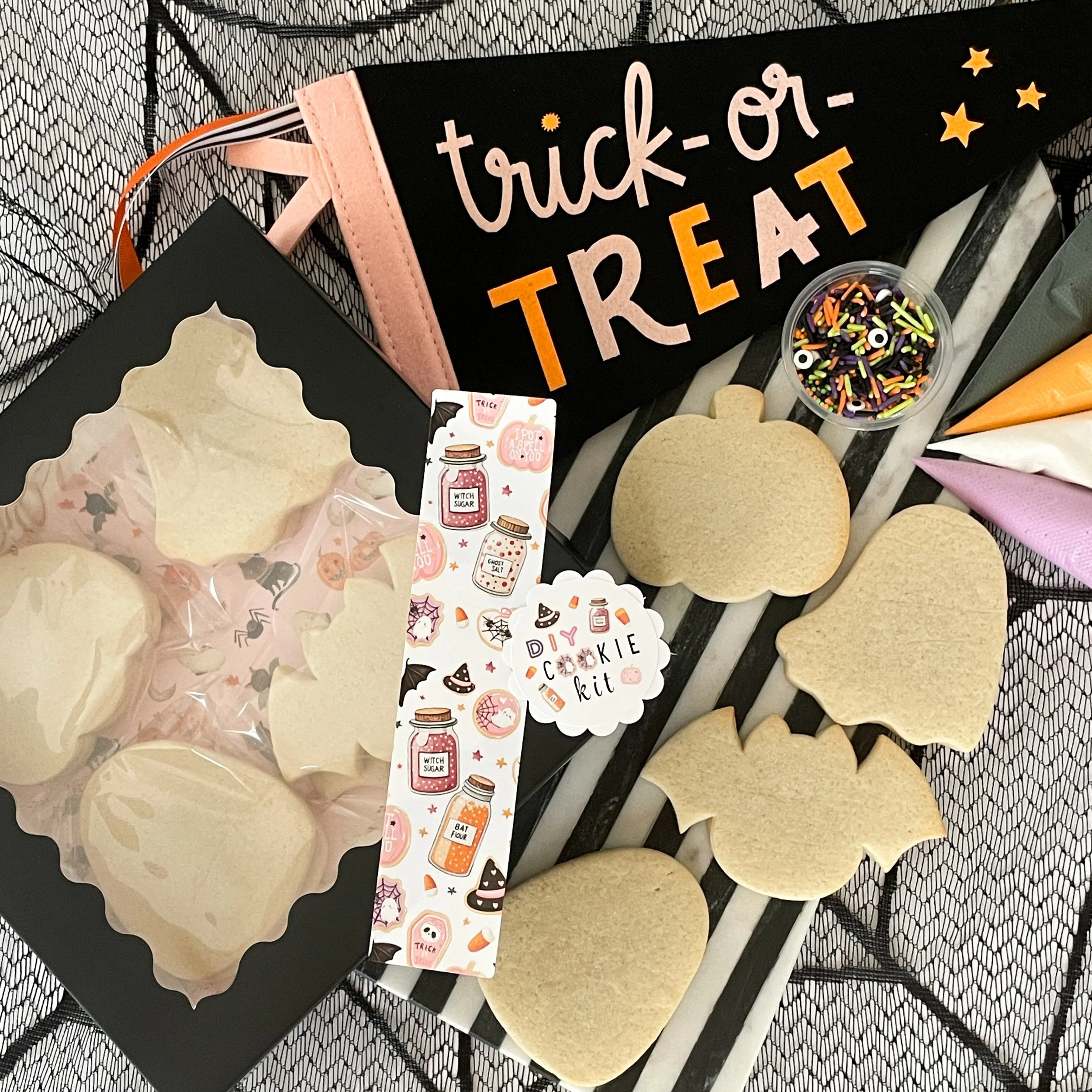 Halloween DIY Kit