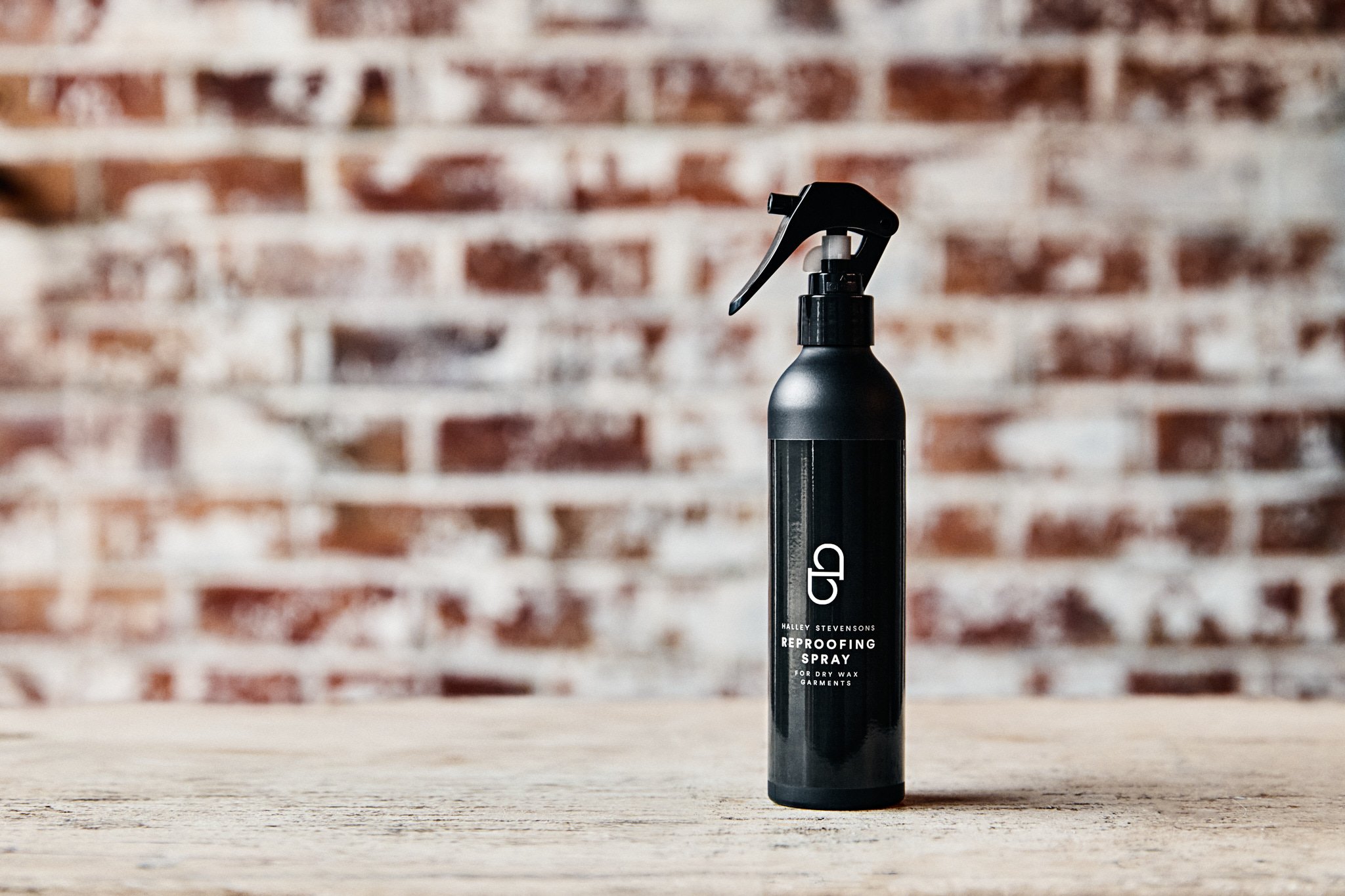 REPROOFING SPRAY