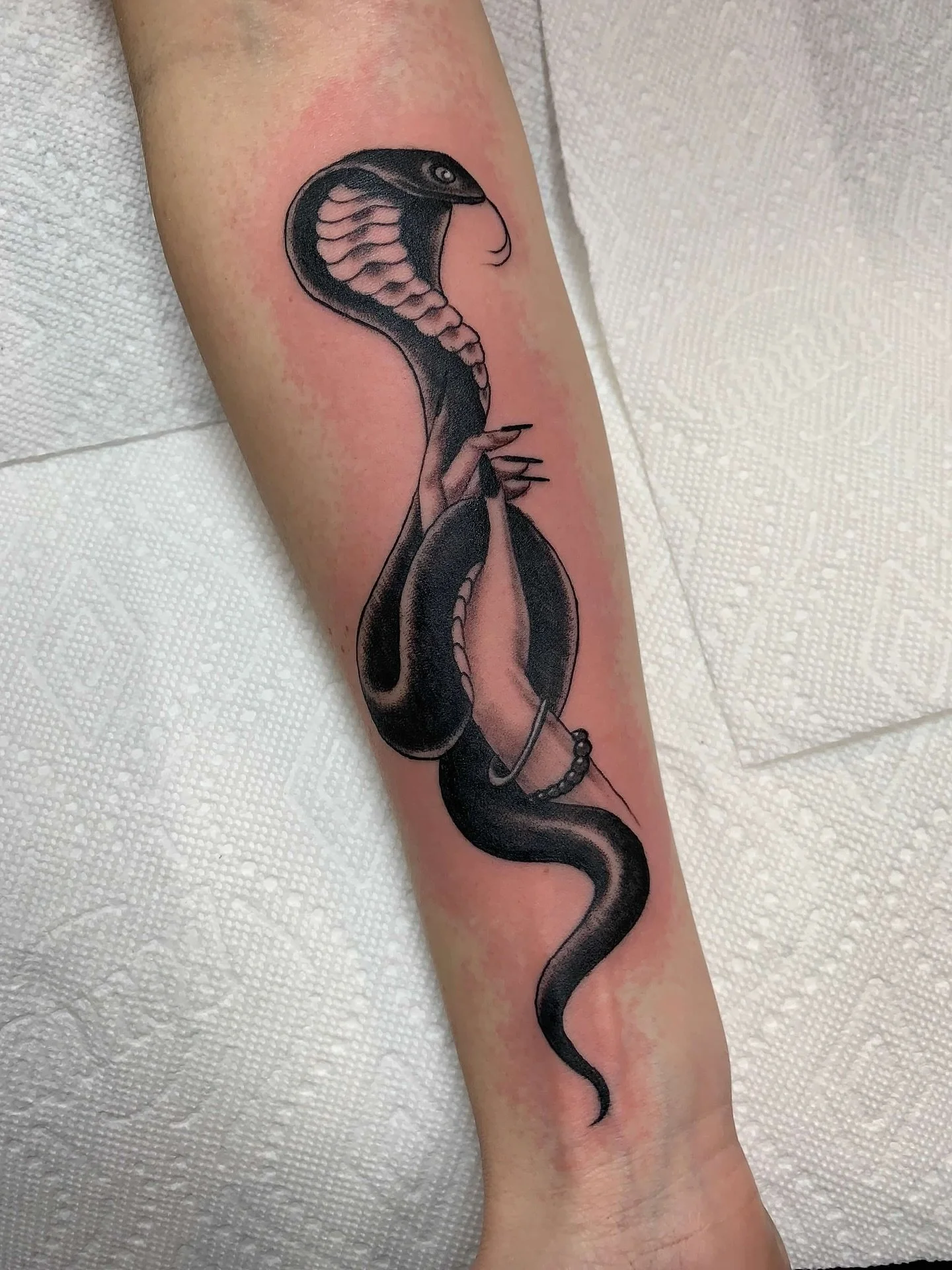 I&rsquo;ve decided to make this my fine line account instead having it sit dormant not being used. If you like fine line and wanna see more, stay tuned. To set up an appointment just dm me.

#tampa #tampabay #tampatattoos #tampatattooartist #yborcity