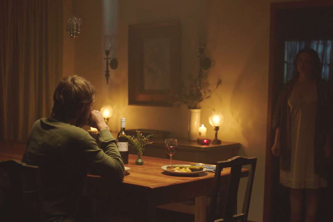 Isabella+Andronos_+Andrew+Yeremeyev_+House+of+Wolves5.png