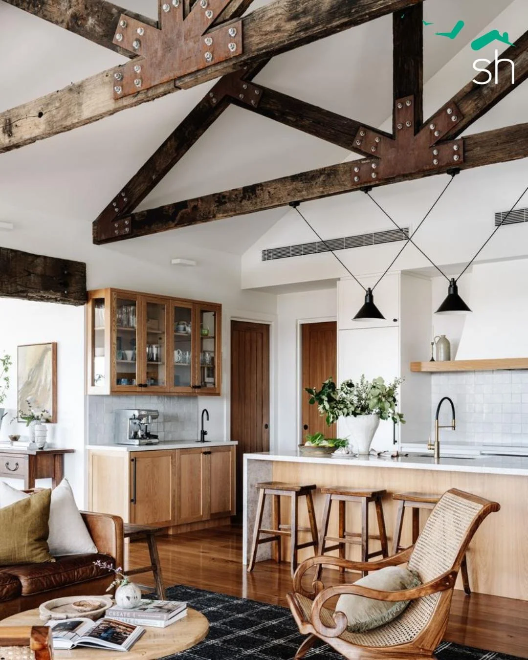There&rsquo;s something about using recycled timber that you just can&rsquo;t replicate with new materials. These beams in the living area aren&rsquo;t just structural, they&rsquo;re a piece of history.⁠
⁠
The large beam above the meals area actually