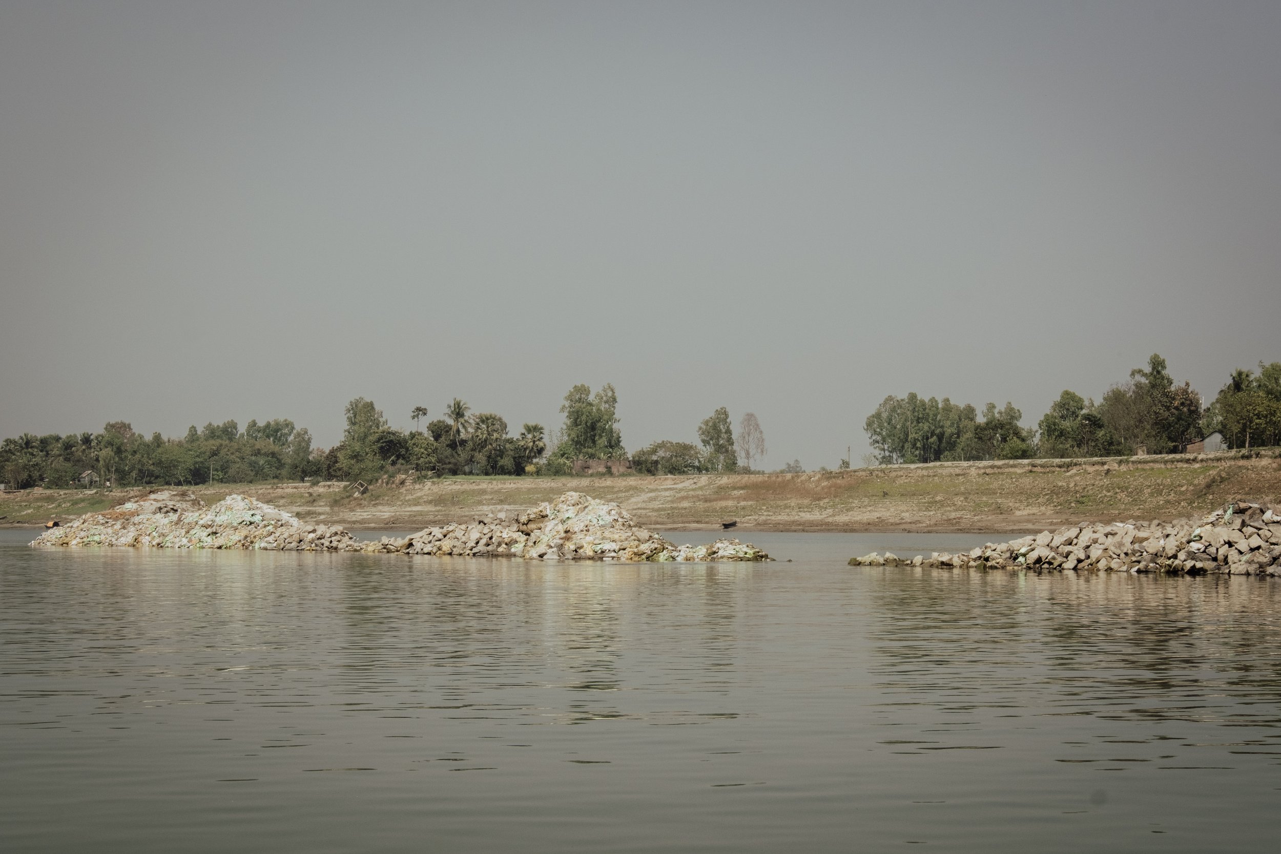 Paysages montrant la montee du niveau de la mer le long du Gange