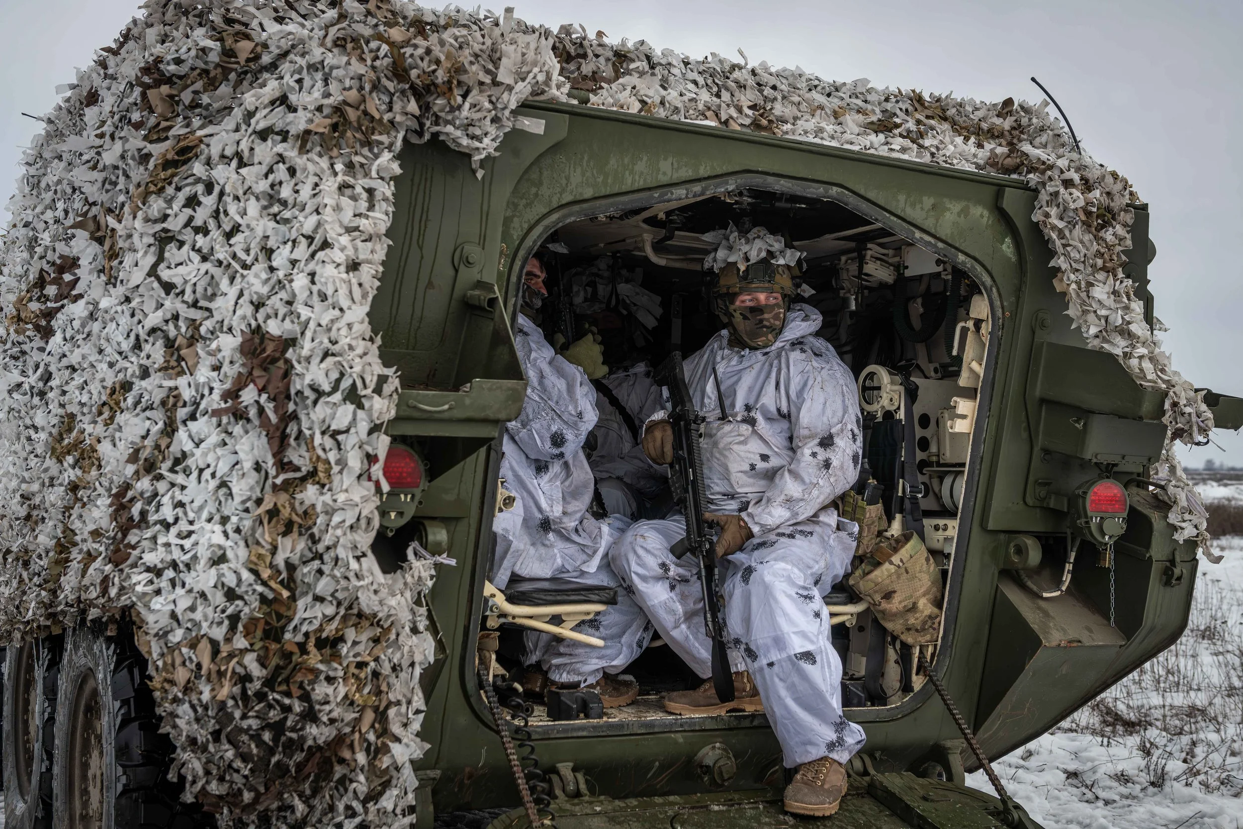 Ukraine - The rear front of the Ukrainian - FH-008.jpg