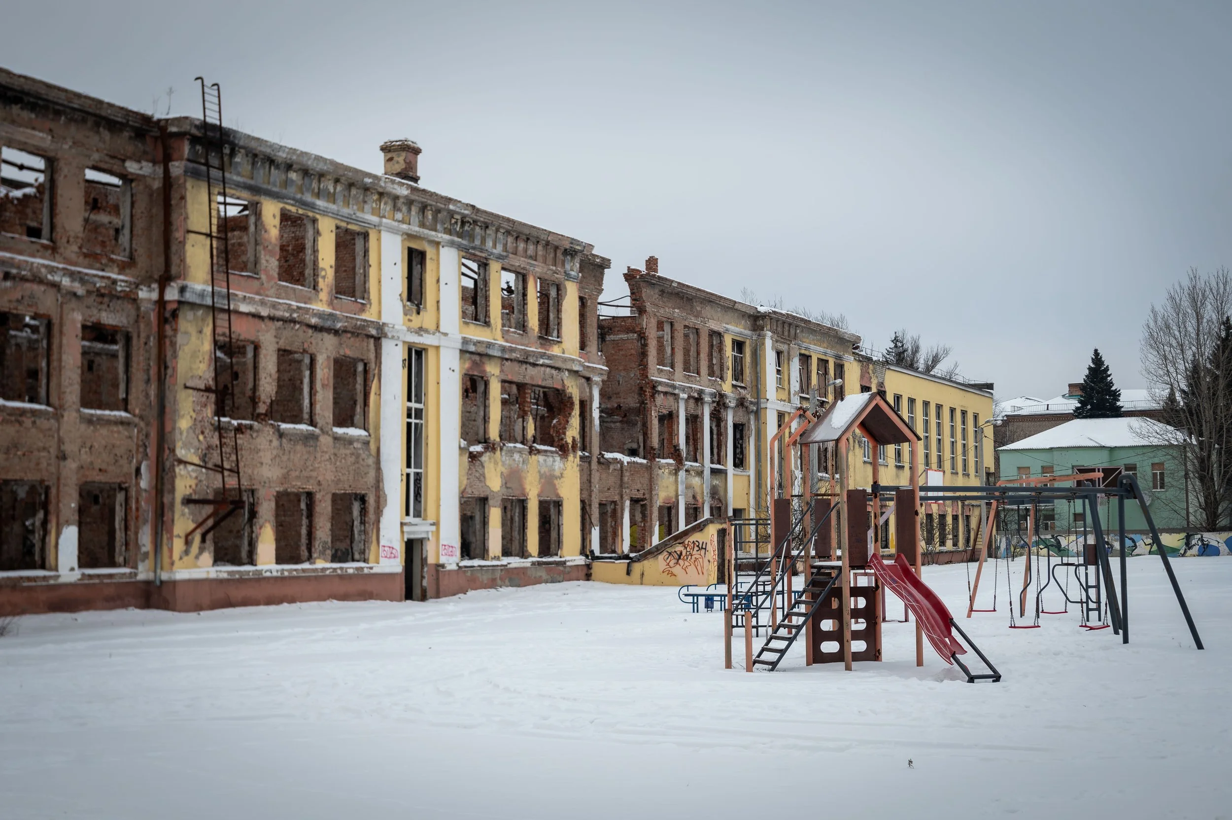 Ukraine - Learning in the shadow of war - FH-001.jpg