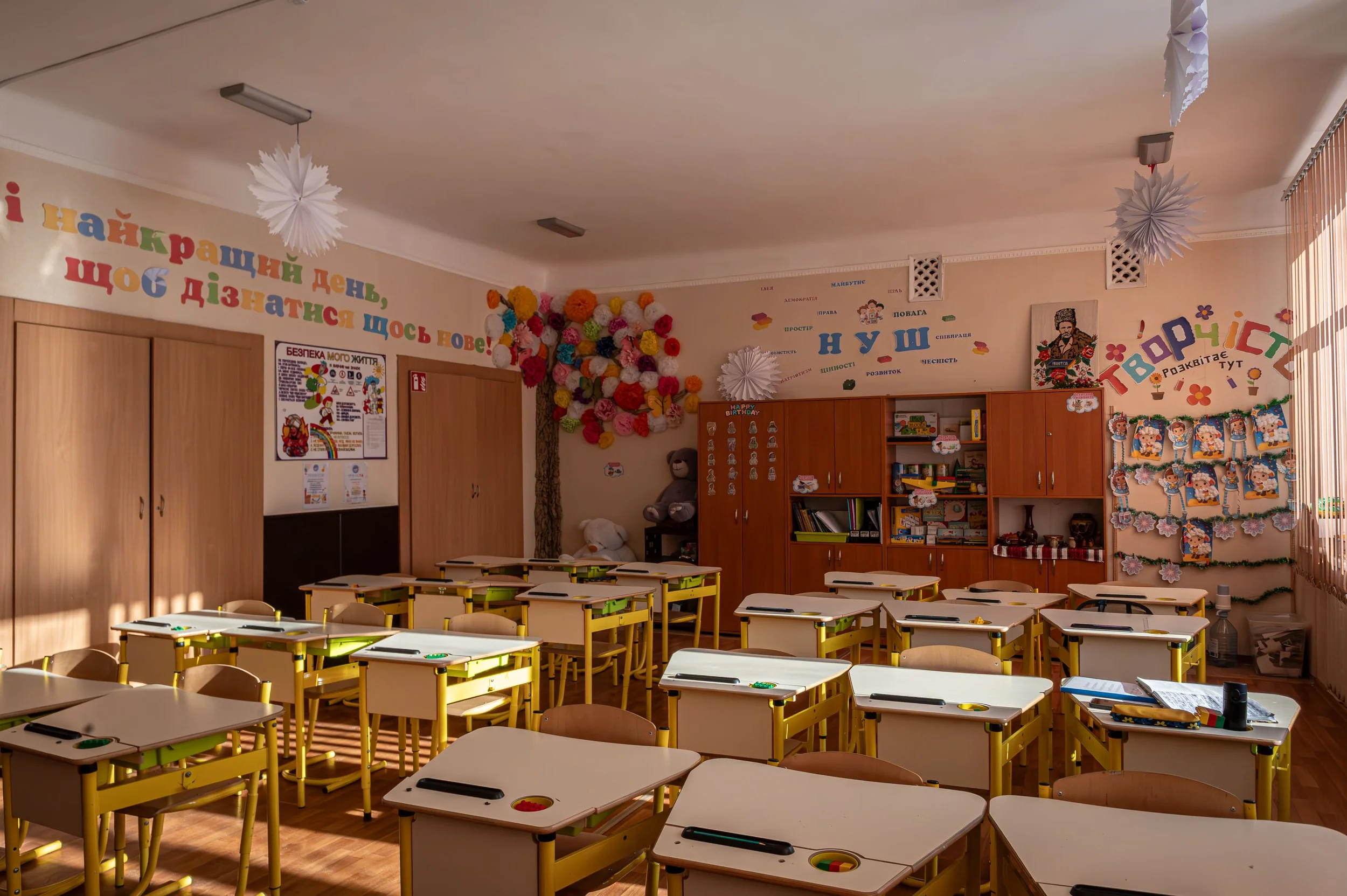 Ukraine - Learning in the shadow of war - FH-007.jpg