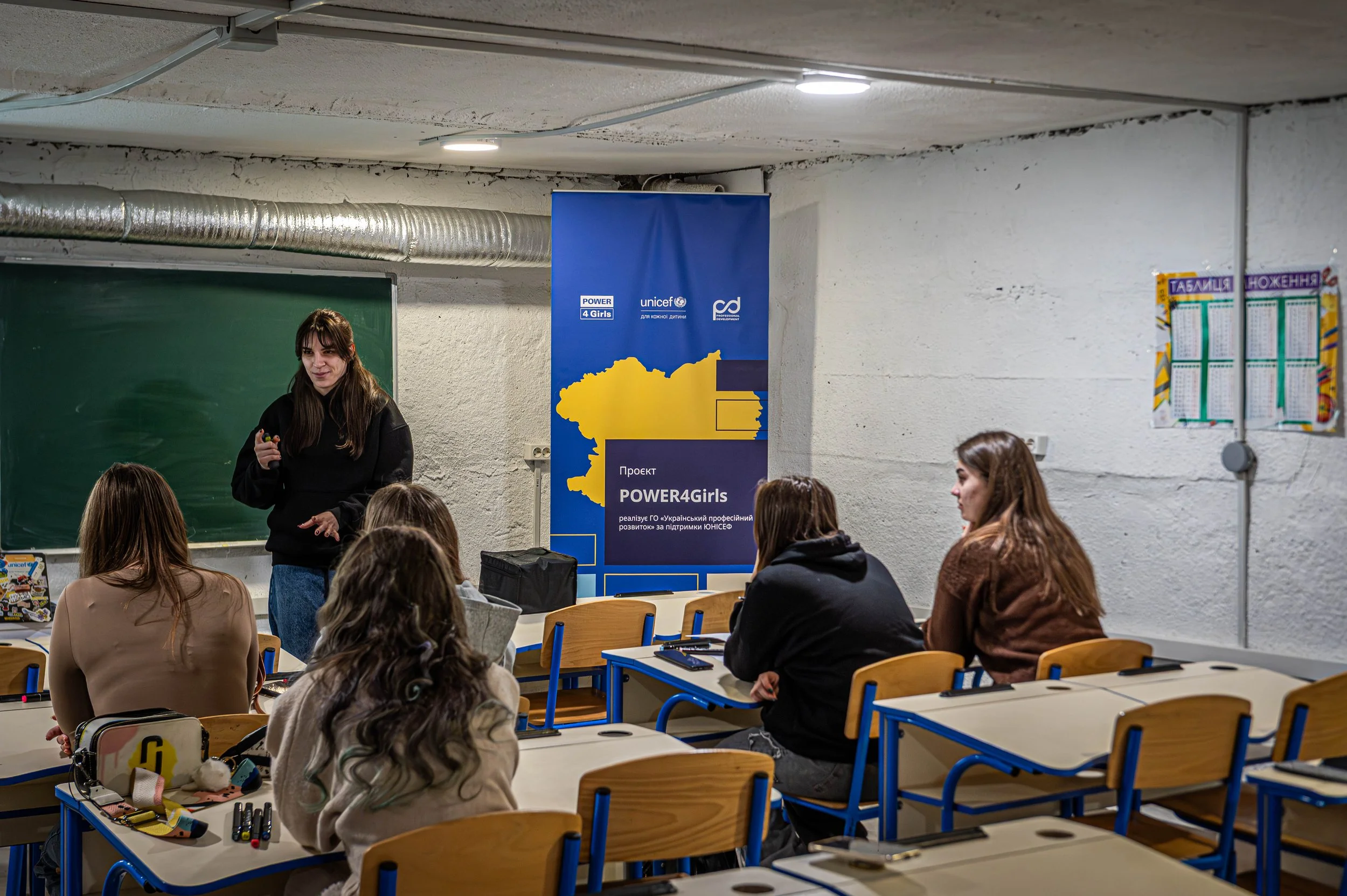 Ukraine - Learning in the shadow of war - FH-031.jpg