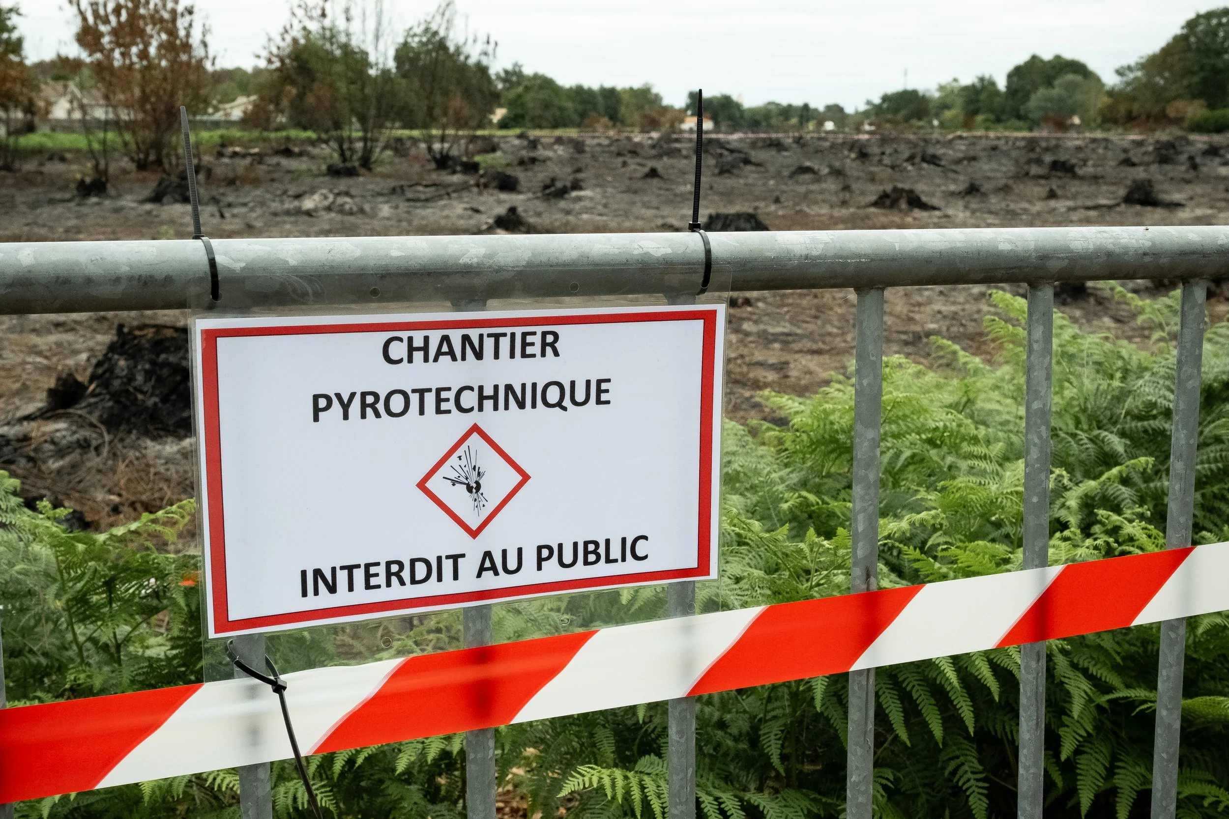 OPERATION DEMINAGE AU PORGE - OSCAR CHUBERRE - COLLECTIF DR - FRANCE-7.jpg
