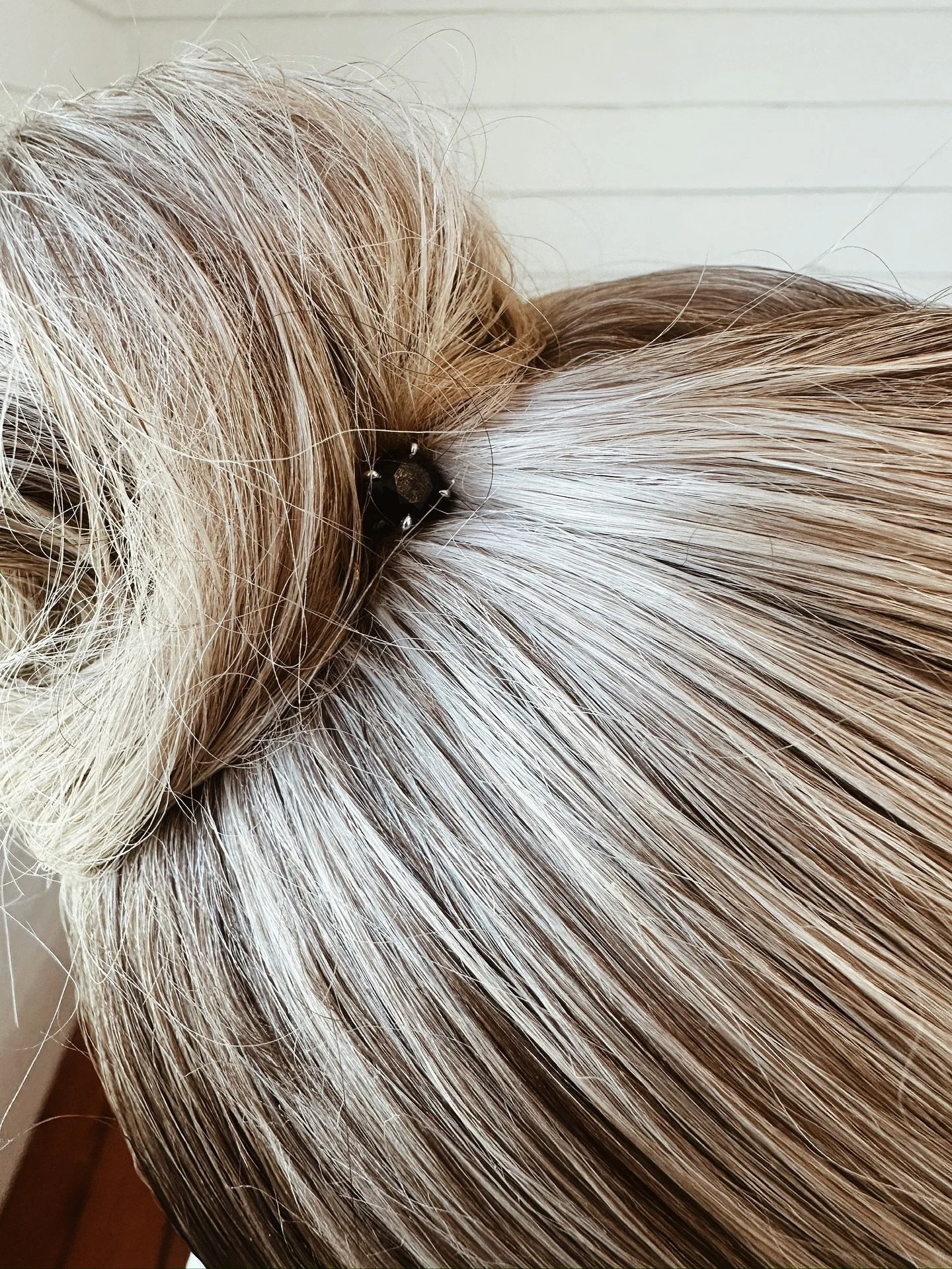 D E T A I L S ✨ Saphire detail for @chelseareedman big day